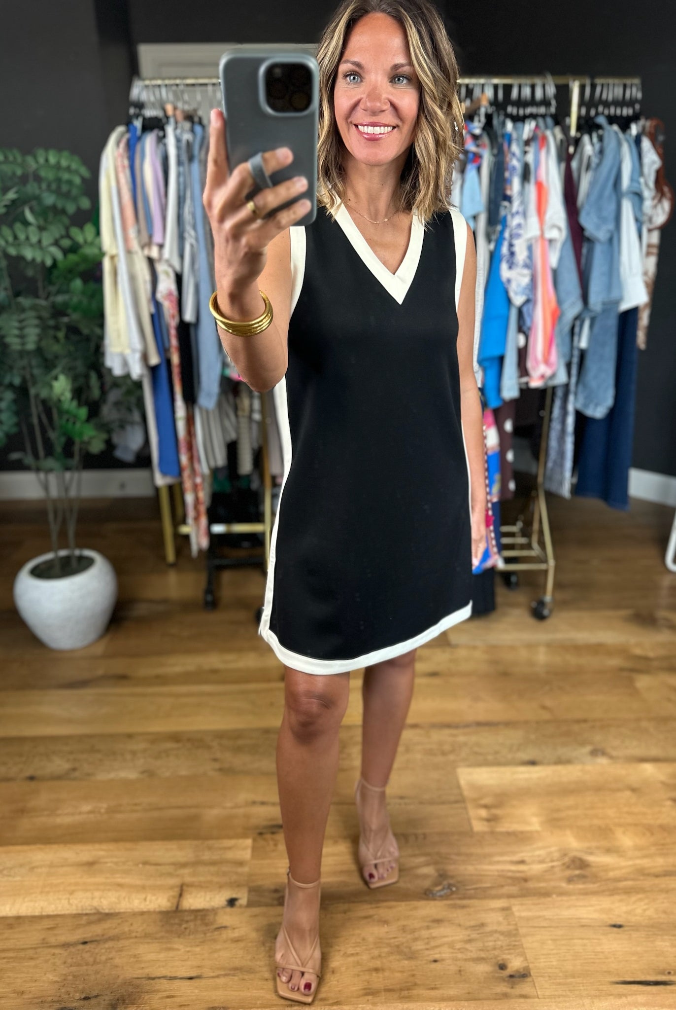 Good Energy Scuba V-Neck Dress-Dresses-Entro-Anna Kaytes Boutique, Women's Fashion Boutique in Grinnell, Iowa