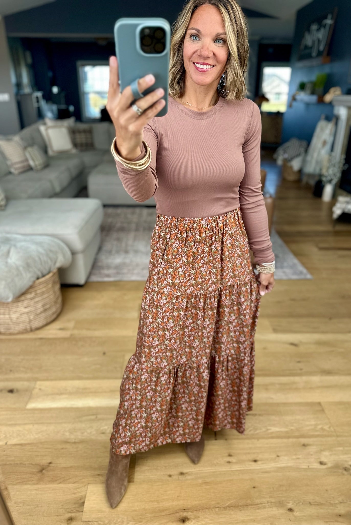 The Right Thing Tiered Floral Maxi Skirt-Les Amis-Anna Kaytes Boutique, Women's Fashion Boutique in Grinnell, Iowa