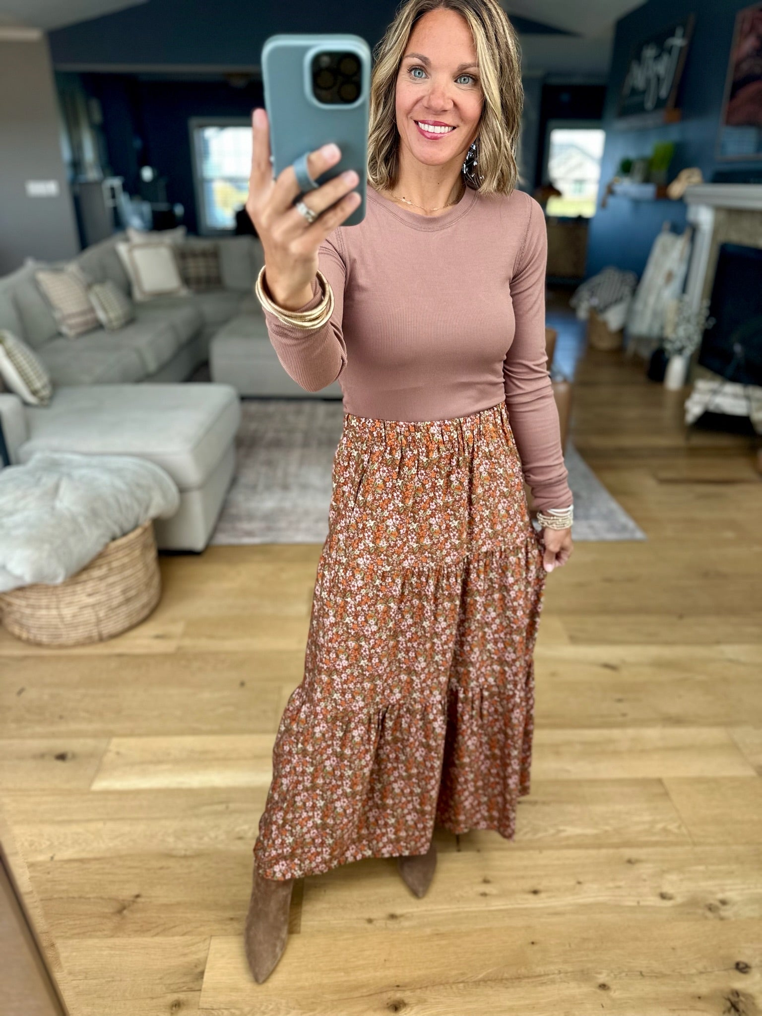 The Right Thing Tiered Floral Maxi Skirt-Les Amis-Anna Kaytes Boutique, Women's Fashion Boutique in Grinnell, Iowa