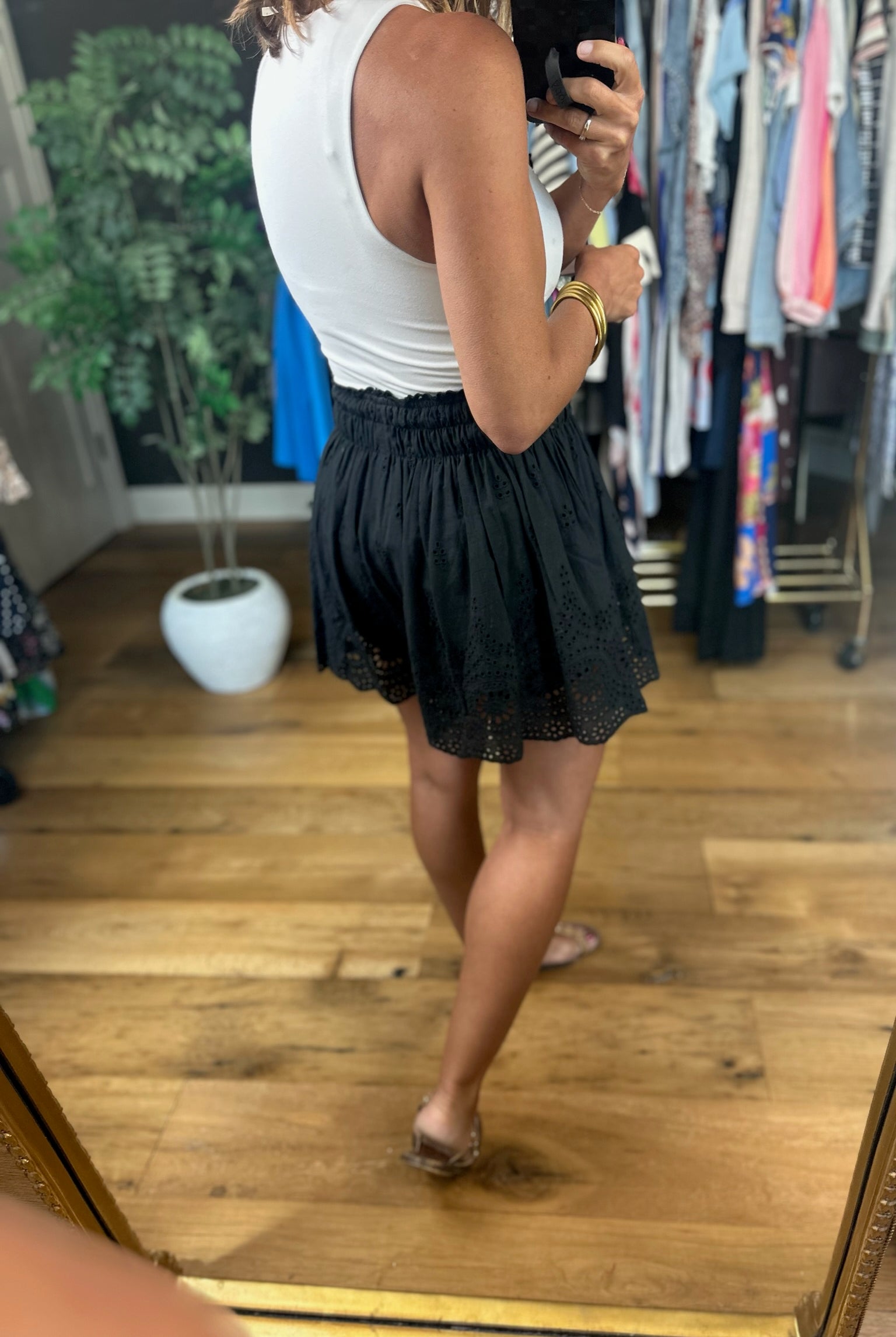 She's All That Eyelet-Detail Shorts-Shorts-Entro-Anna Kaytes Boutique, Women's Fashion Boutique in Grinnell, Iowa