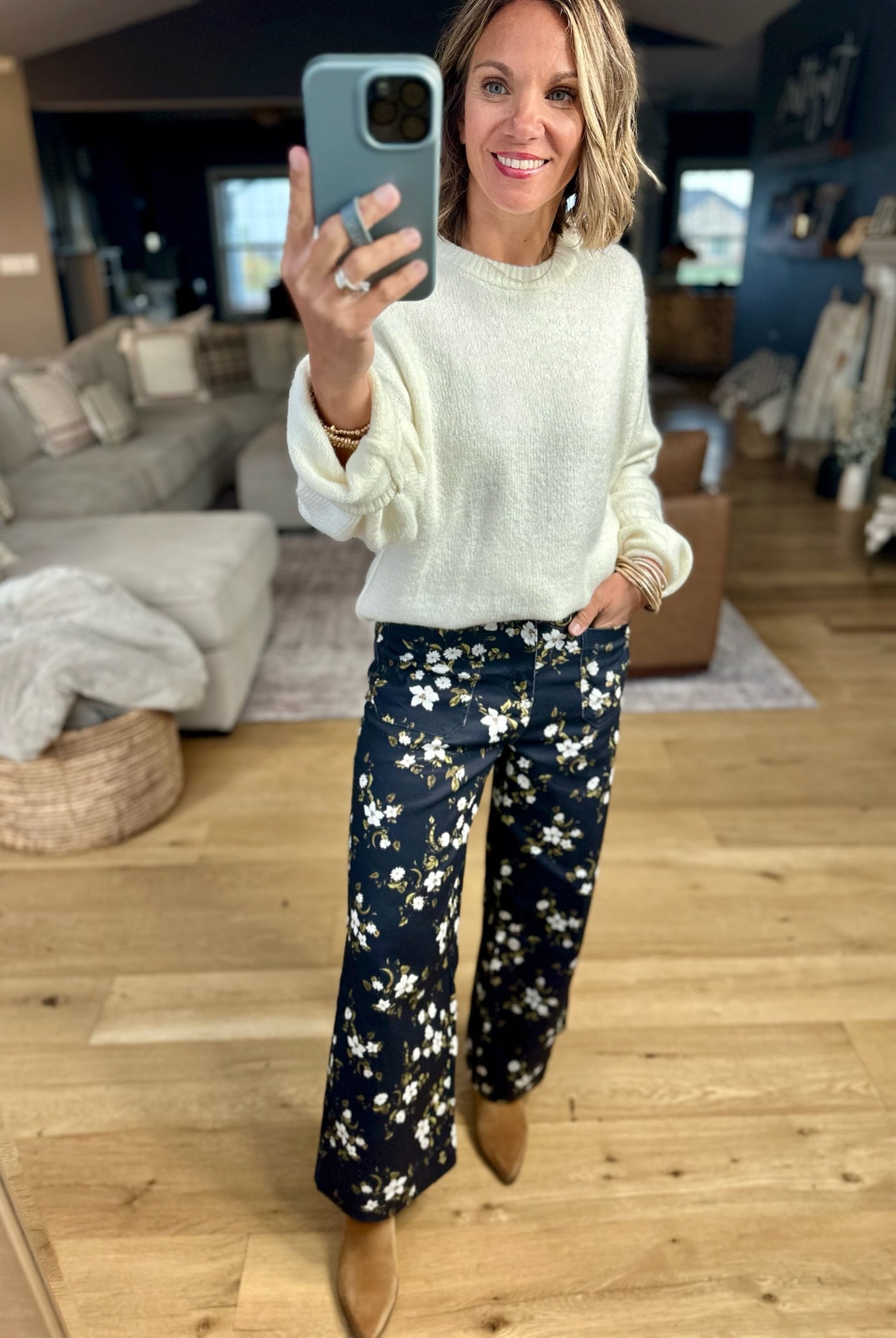 Piece Of Mind Floral Ankle Pant-Entro-Anna Kaytes Boutique, Women's Fashion Boutique in Grinnell, Iowa