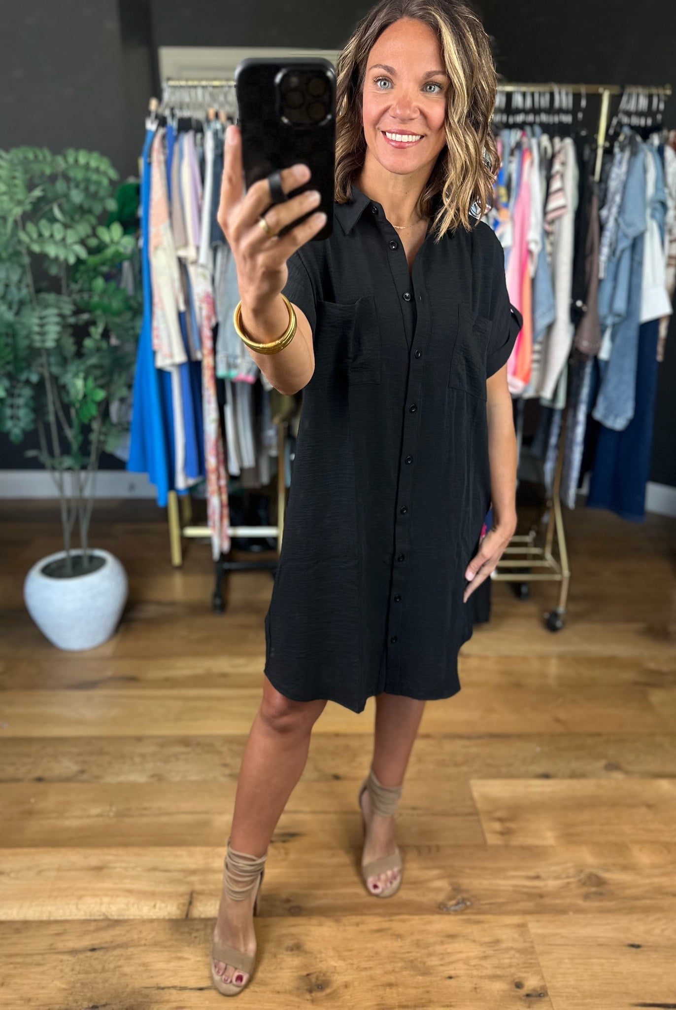 No Issues Button-Down Pocket Dress-Dresses-She & Sky-Anna Kaytes Boutique, Women's Fashion Boutique in Grinnell, Iowa