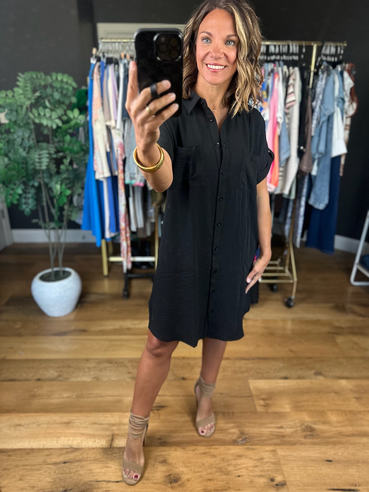 No Issues Button-Down Pocket Dress-Dresses-She & Sky-Anna Kaytes Boutique, Women's Fashion Boutique in Grinnell, Iowa