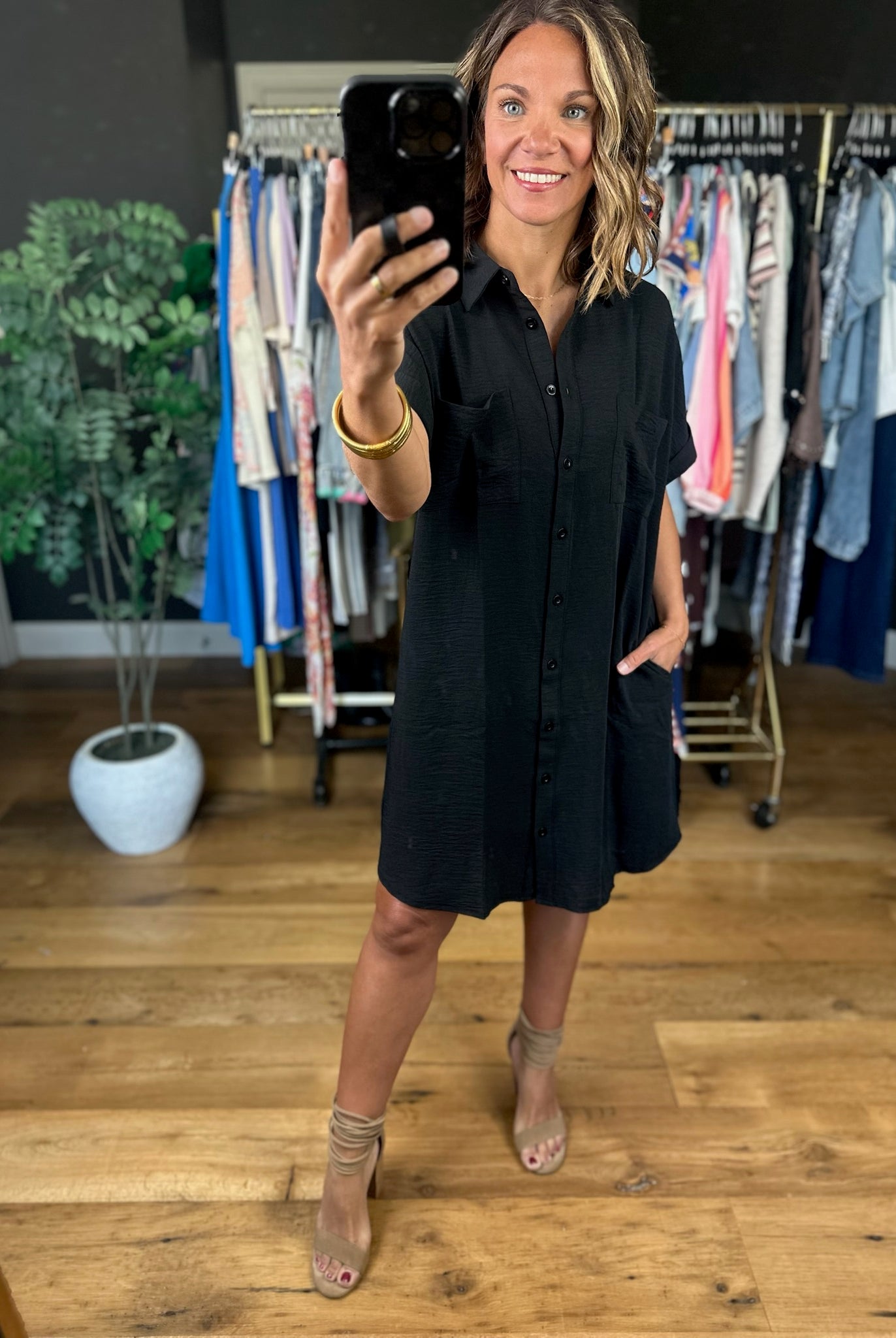 No Issues Button-Down Pocket Dress-Dresses-She & Sky-Anna Kaytes Boutique, Women's Fashion Boutique in Grinnell, Iowa