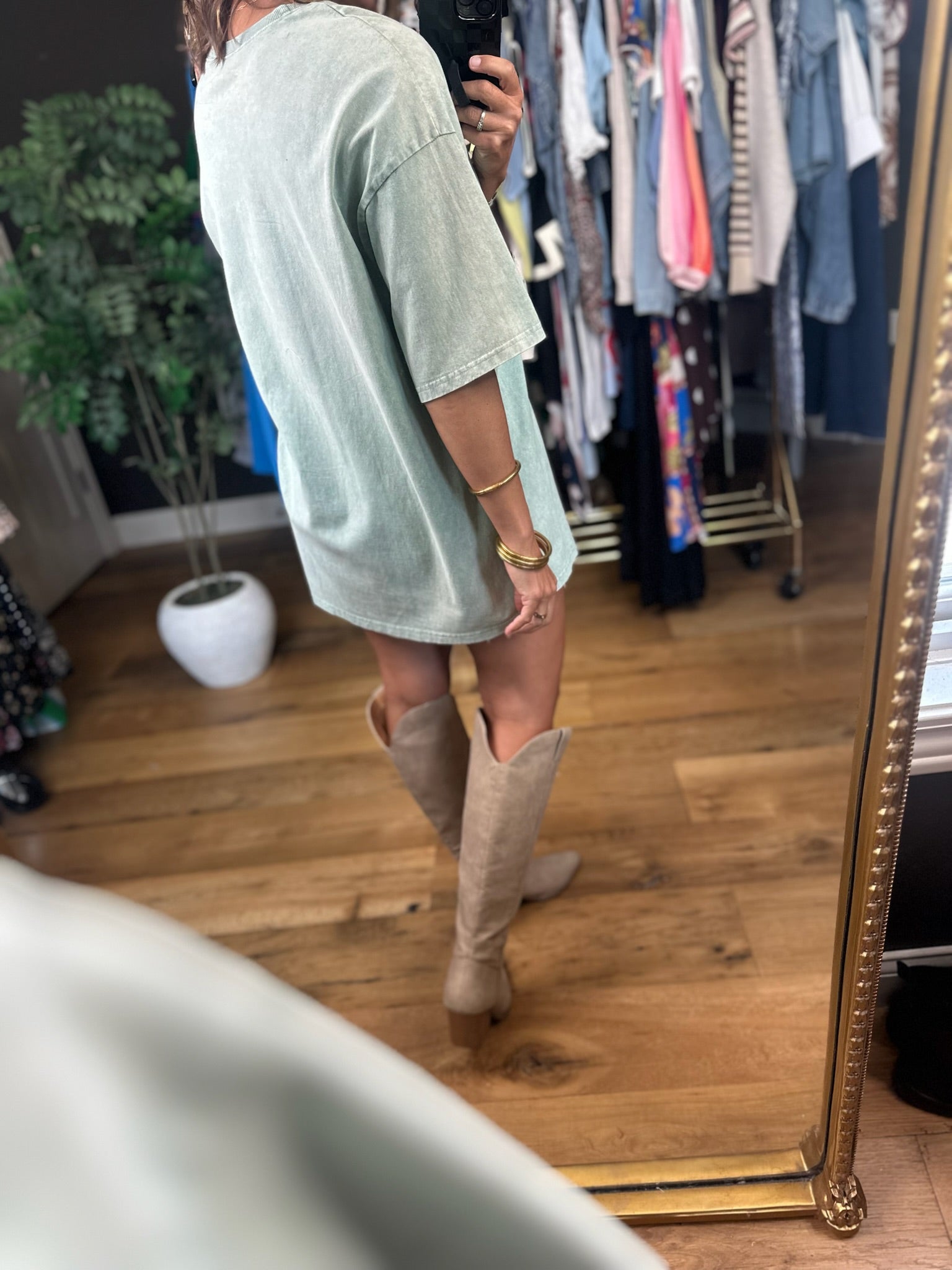 Showed Up In Boots Graphic Tee-Short Sleeves-Easel-Anna Kaytes Boutique, Women's Fashion Boutique in Grinnell, Iowa