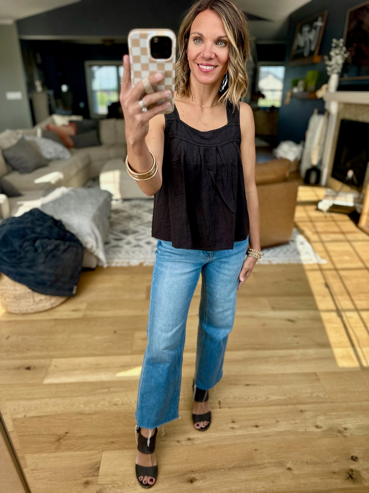 Put You First Flow Top - Black-Thread & Supply-Anna Kaytes Boutique, Women's Fashion Boutique in Grinnell, Iowa