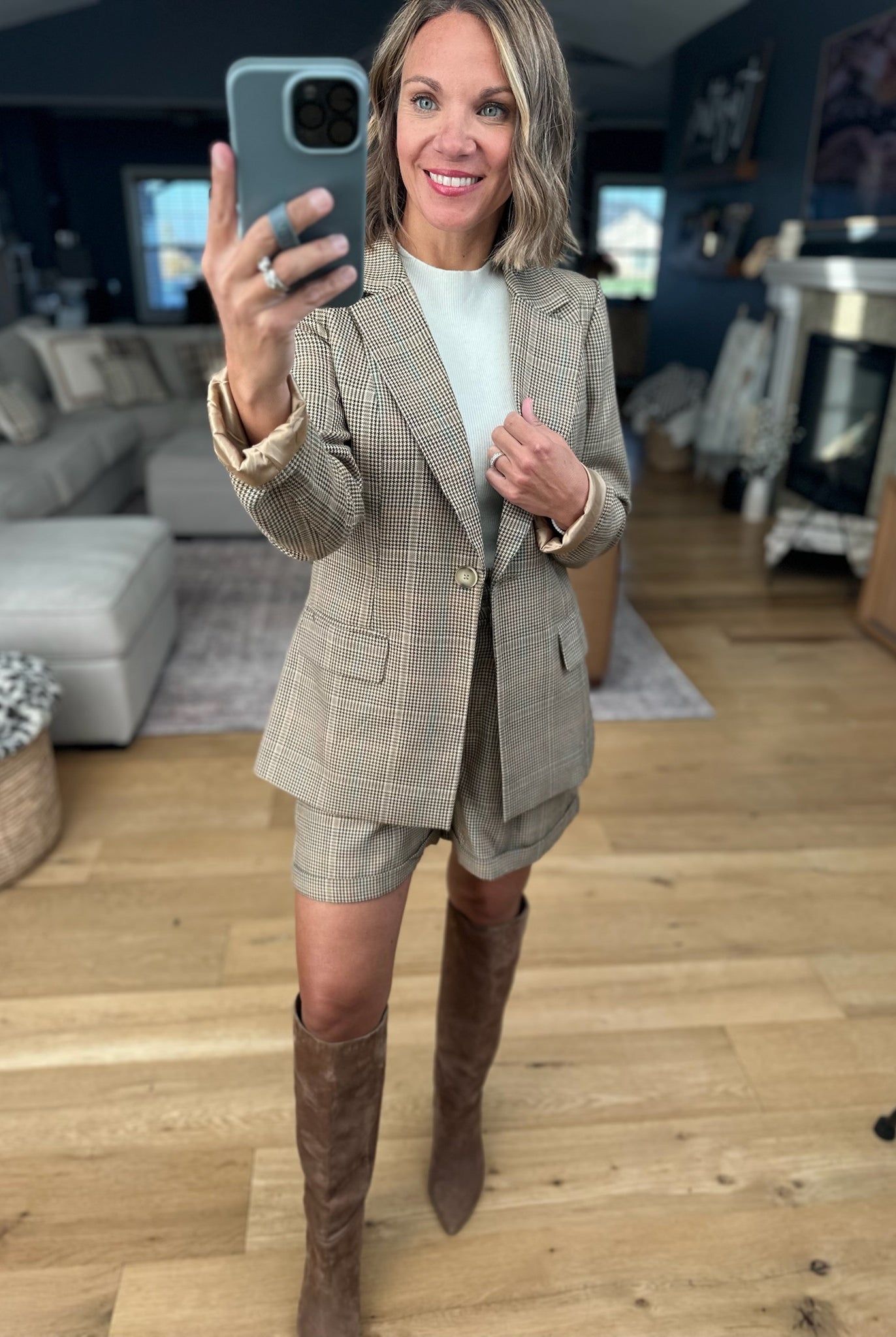 Back to Business Blazer + Short Set-Skies Are Blue-Anna Kaytes Boutique, Women's Fashion Boutique in Grinnell, Iowa