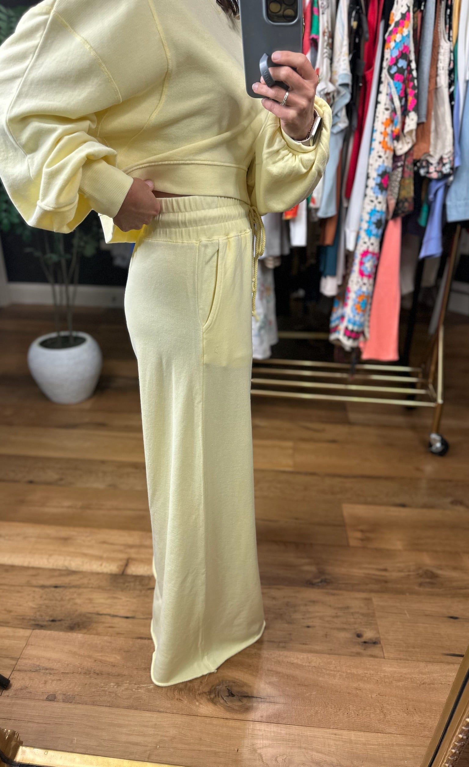 Favorite Moments Crop Crew + Wide Leg Pant Set-Sweaters-La Biz-Anna Kaytes Boutique, Women's Fashion Boutique in Grinnell, Iowa