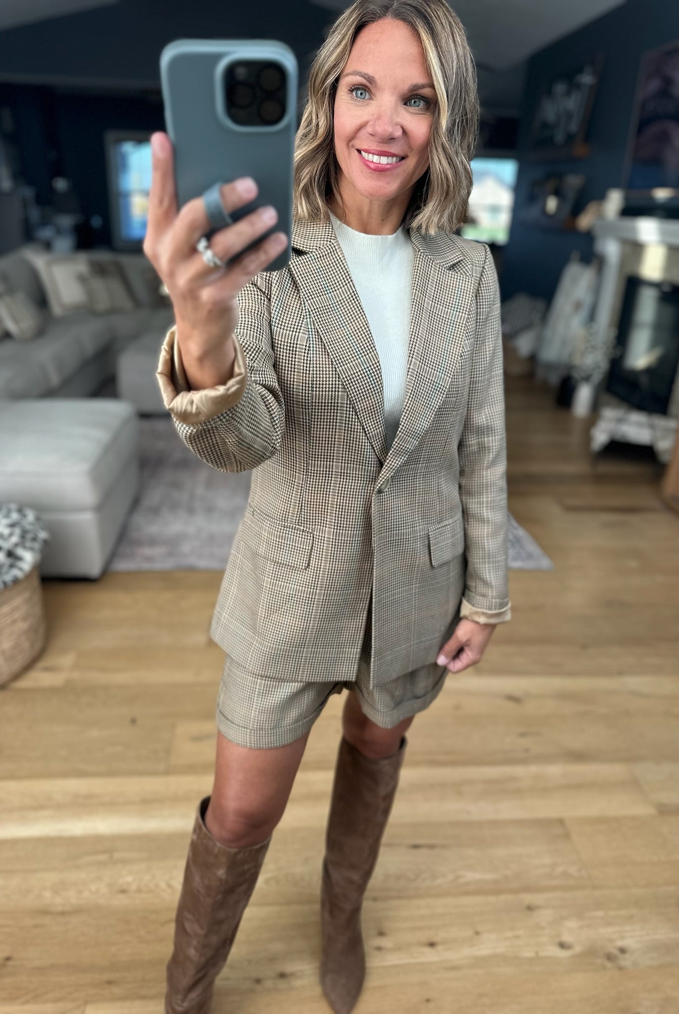 Back to Business Blazer + Short Set-Skies Are Blue-Anna Kaytes Boutique, Women's Fashion Boutique in Grinnell, Iowa