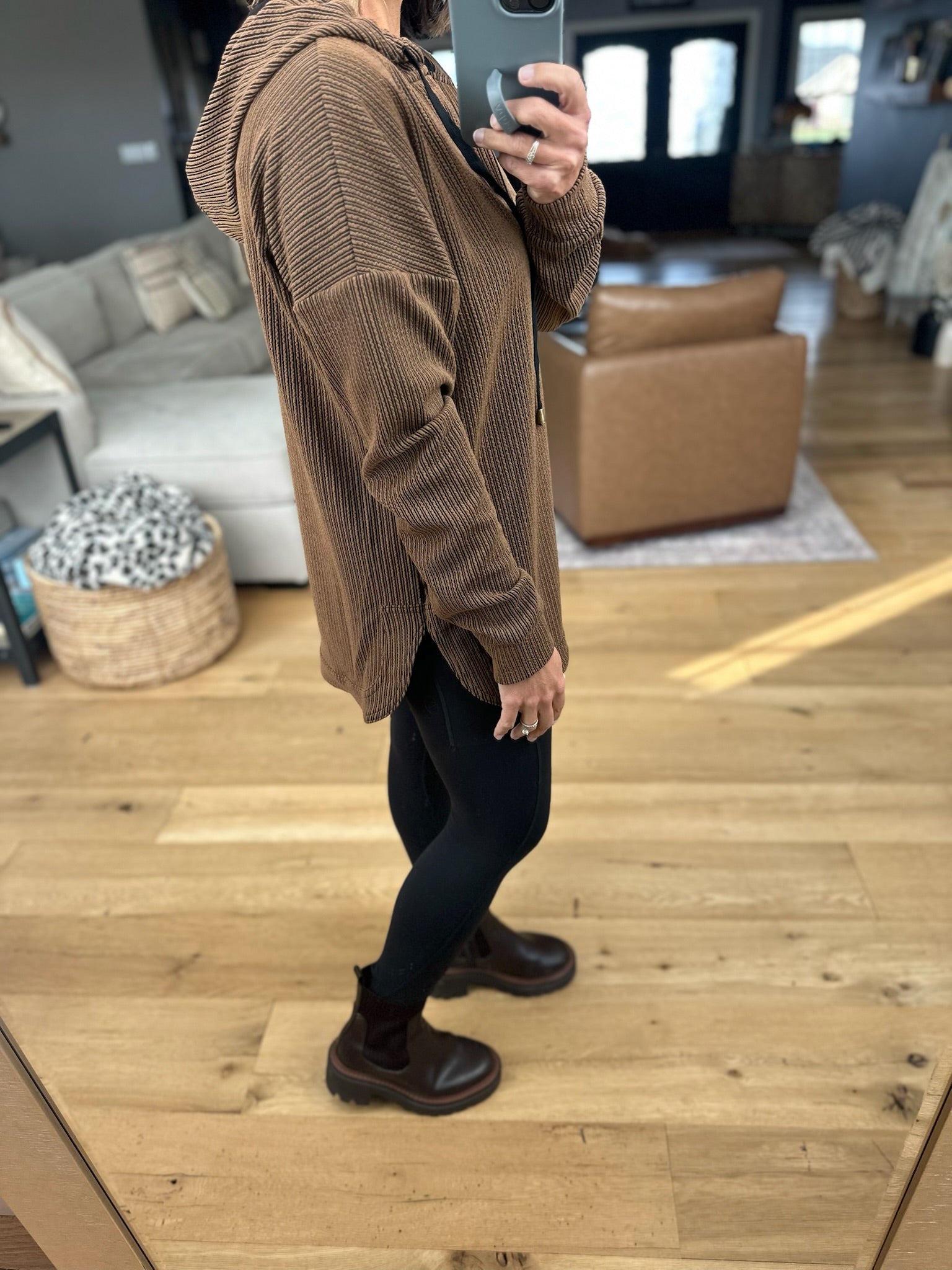 The Right Time Ribbed Hoodie-sweater-Doe & Rae-Anna Kaytes Boutique, Women's Fashion Boutique in Grinnell, Iowa