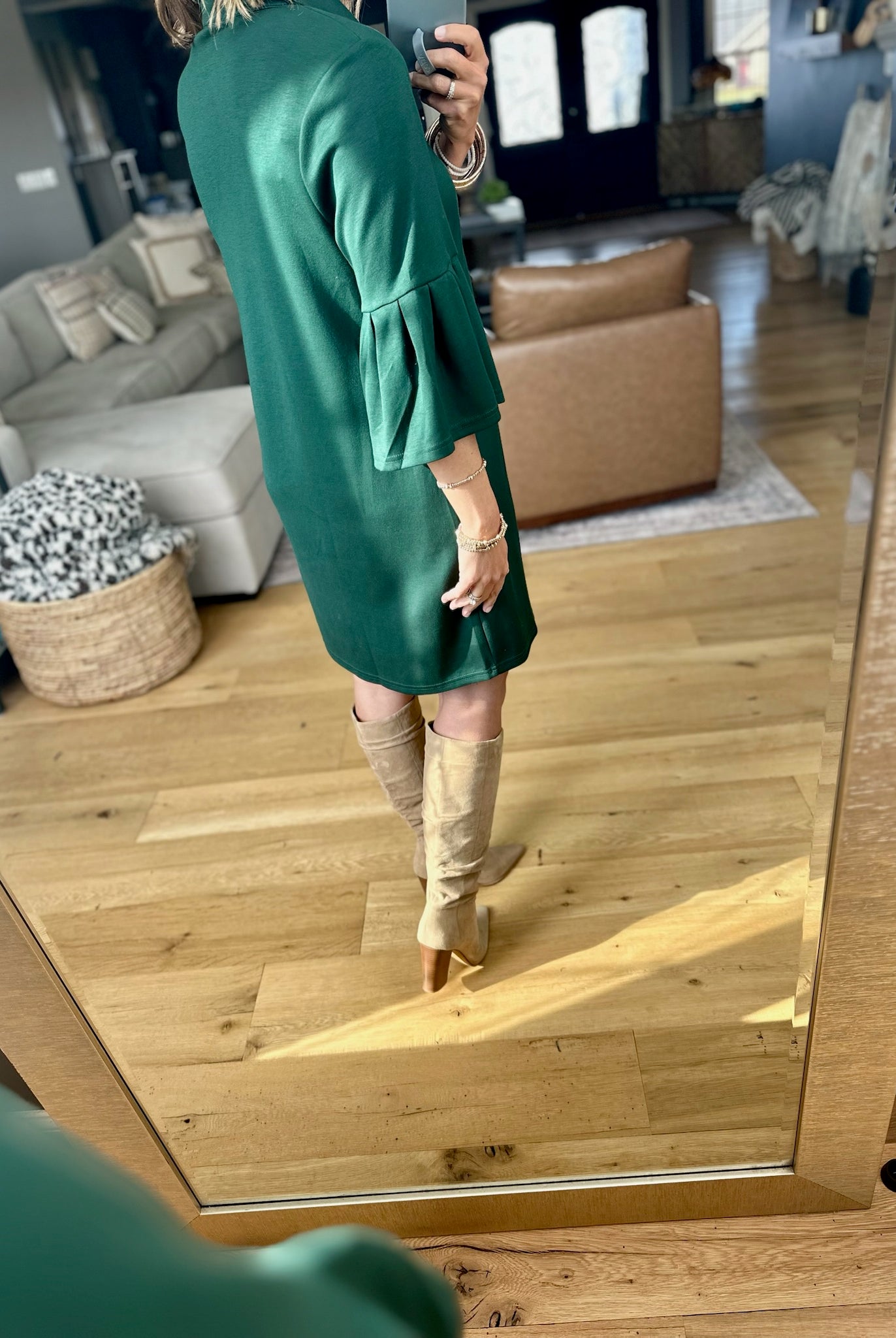 Keep You Close Pocket Shift Dress-Dresses-Entro-Anna Kaytes Boutique, Women's Fashion Boutique in Grinnell, Iowa