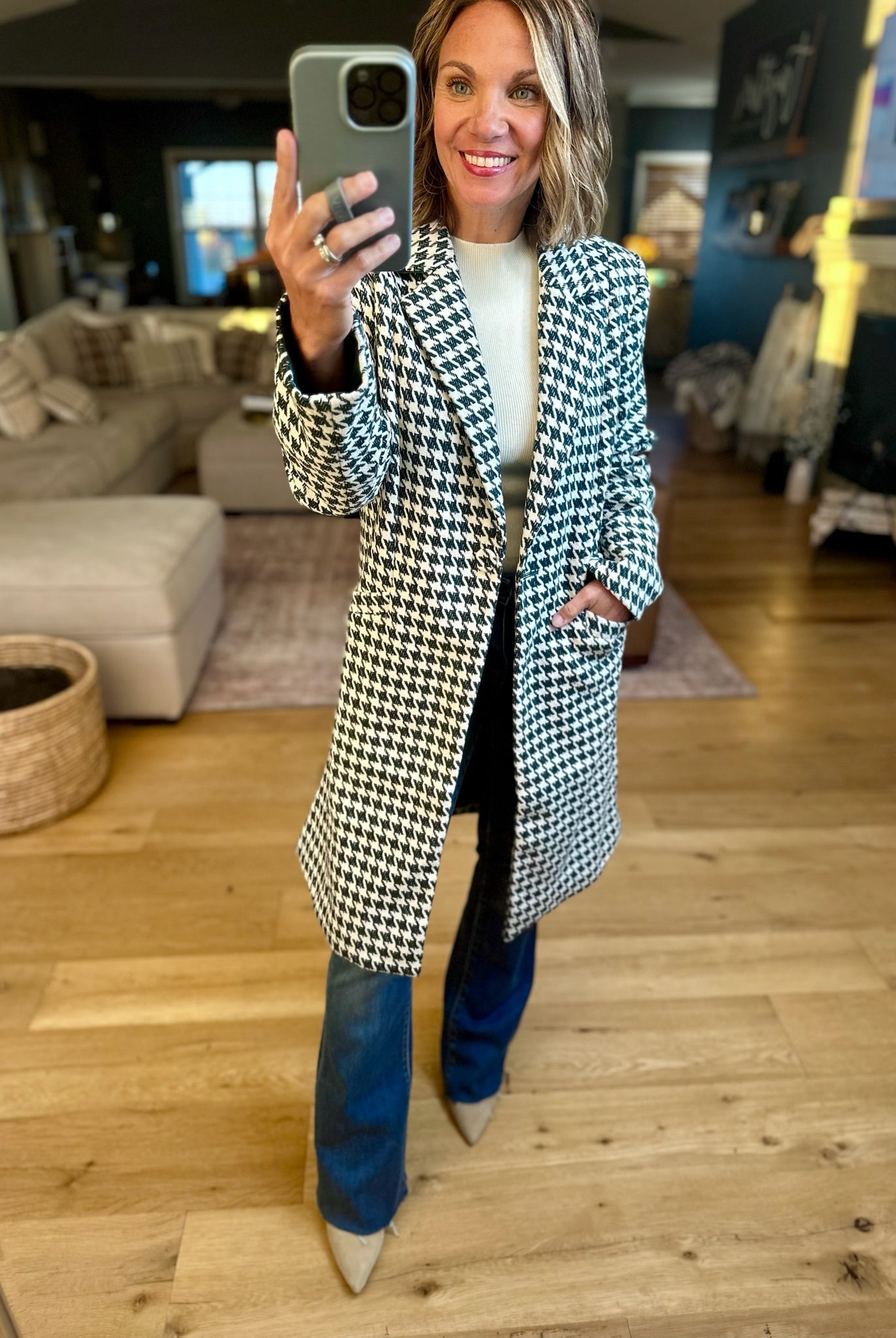 The Elliott Houndstooth Coat - Hunter Green-Jackets-Skies Are Blue-Anna Kaytes Boutique, Women's Fashion Boutique in Grinnell, Iowa