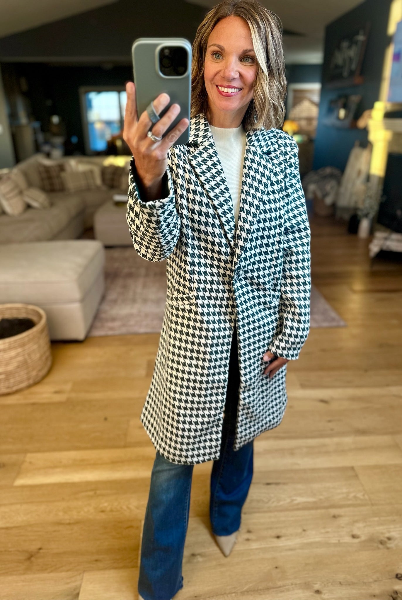 The Elliott Houndstooth Coat - Hunter Green-Jackets-Skies Are Blue-Anna Kaytes Boutique, Women's Fashion Boutique in Grinnell, Iowa