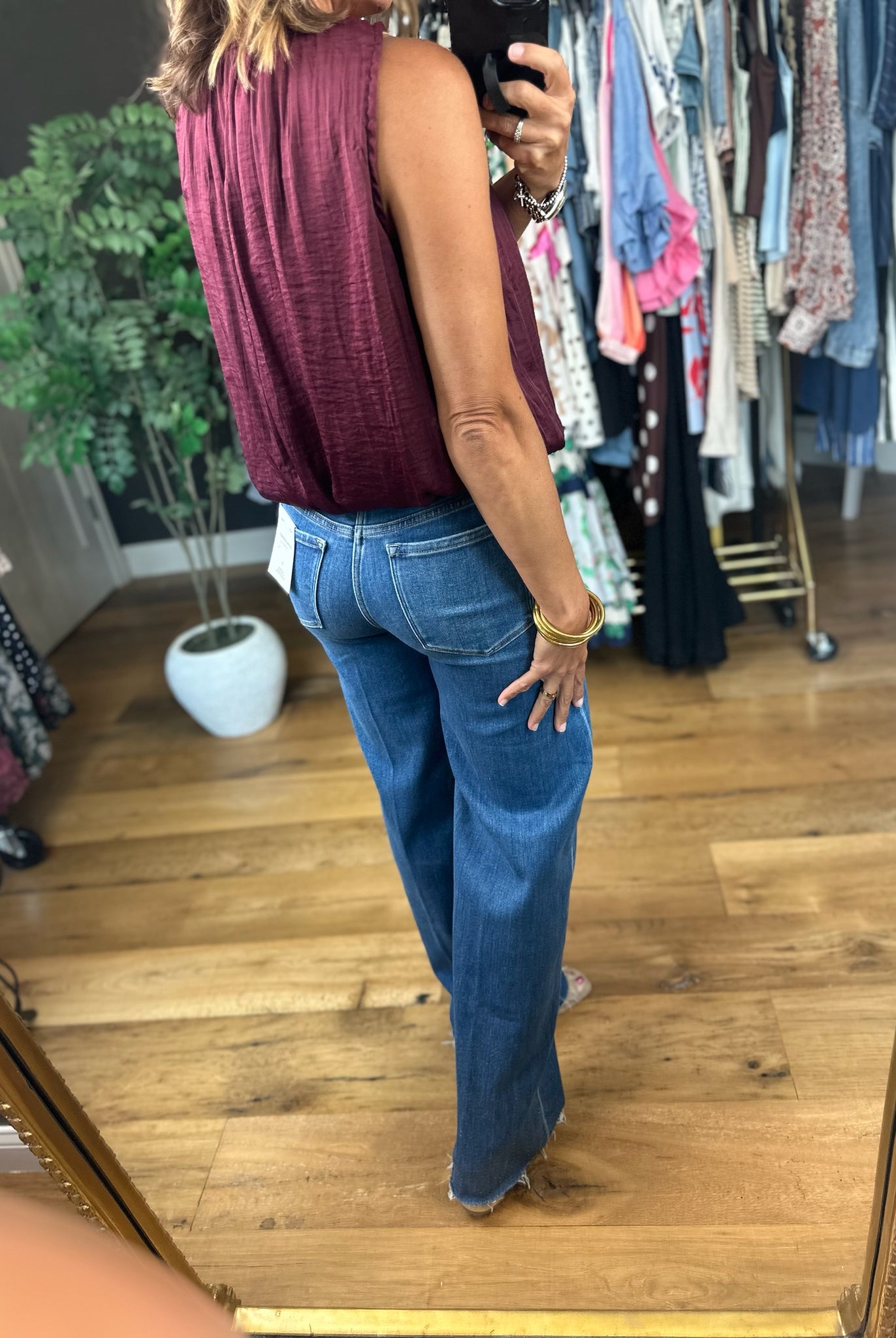Stand My Ground Bubble-Hem Top-Sleeveless-ee:some-Anna Kaytes Boutique, Women's Fashion Boutique in Grinnell, Iowa