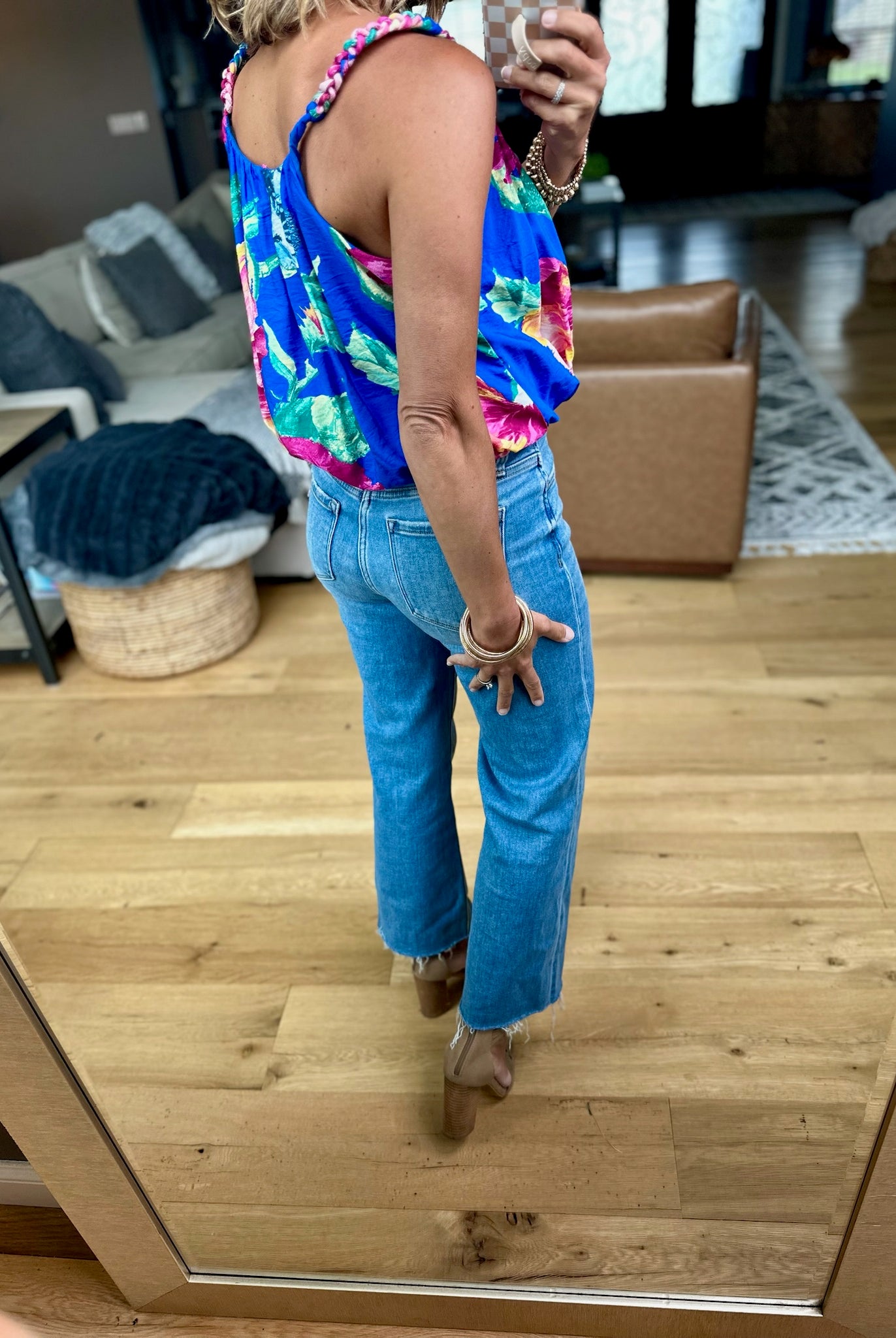 Islands Far Away Floral Top-Skies Are Blue-Anna Kaytes Boutique, Women's Fashion Boutique in Grinnell, Iowa