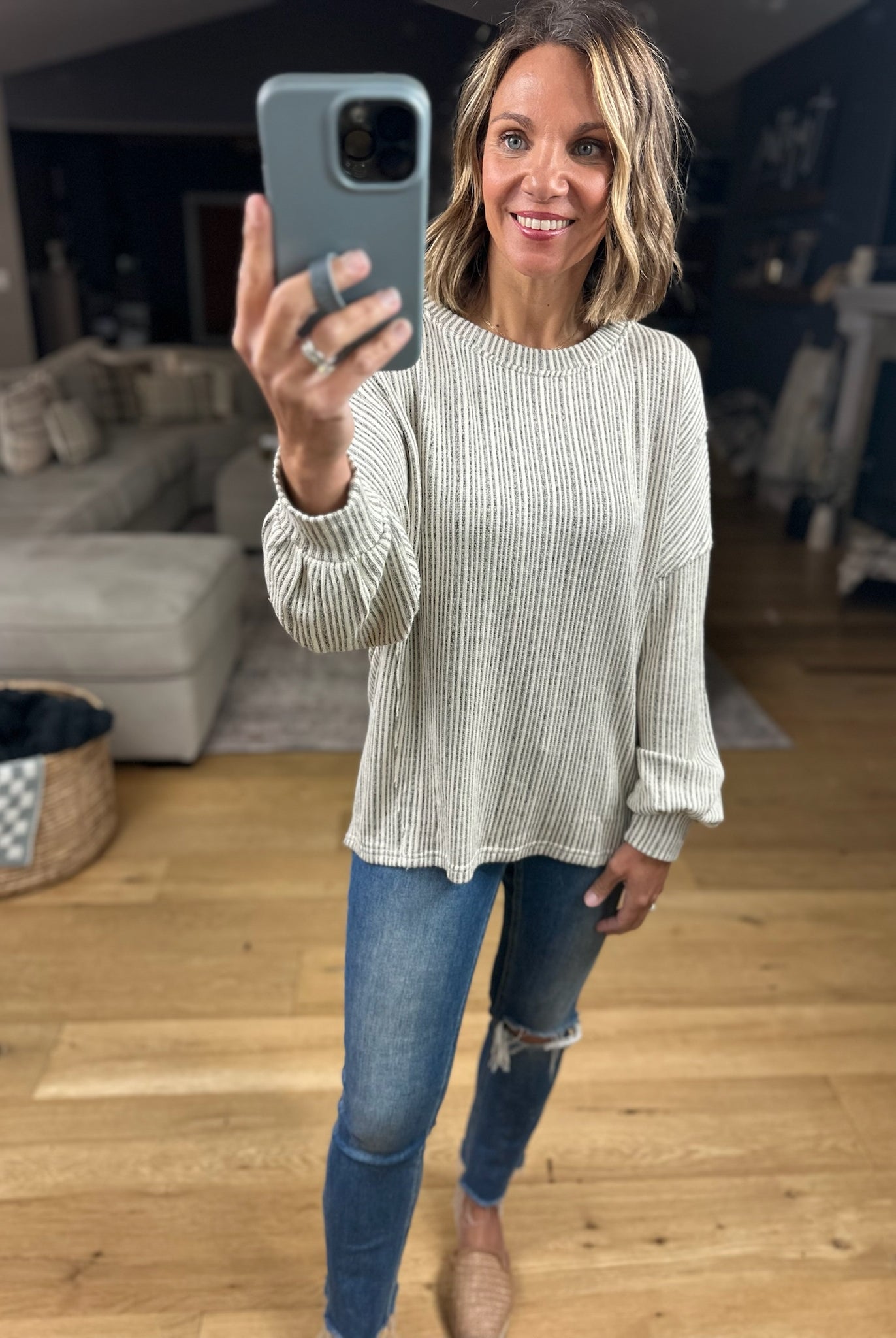 Moments In Time Ribbed Long Sleeve Top-Blu Pepper-Anna Kaytes Boutique, Women's Fashion Boutique in Grinnell, Iowa