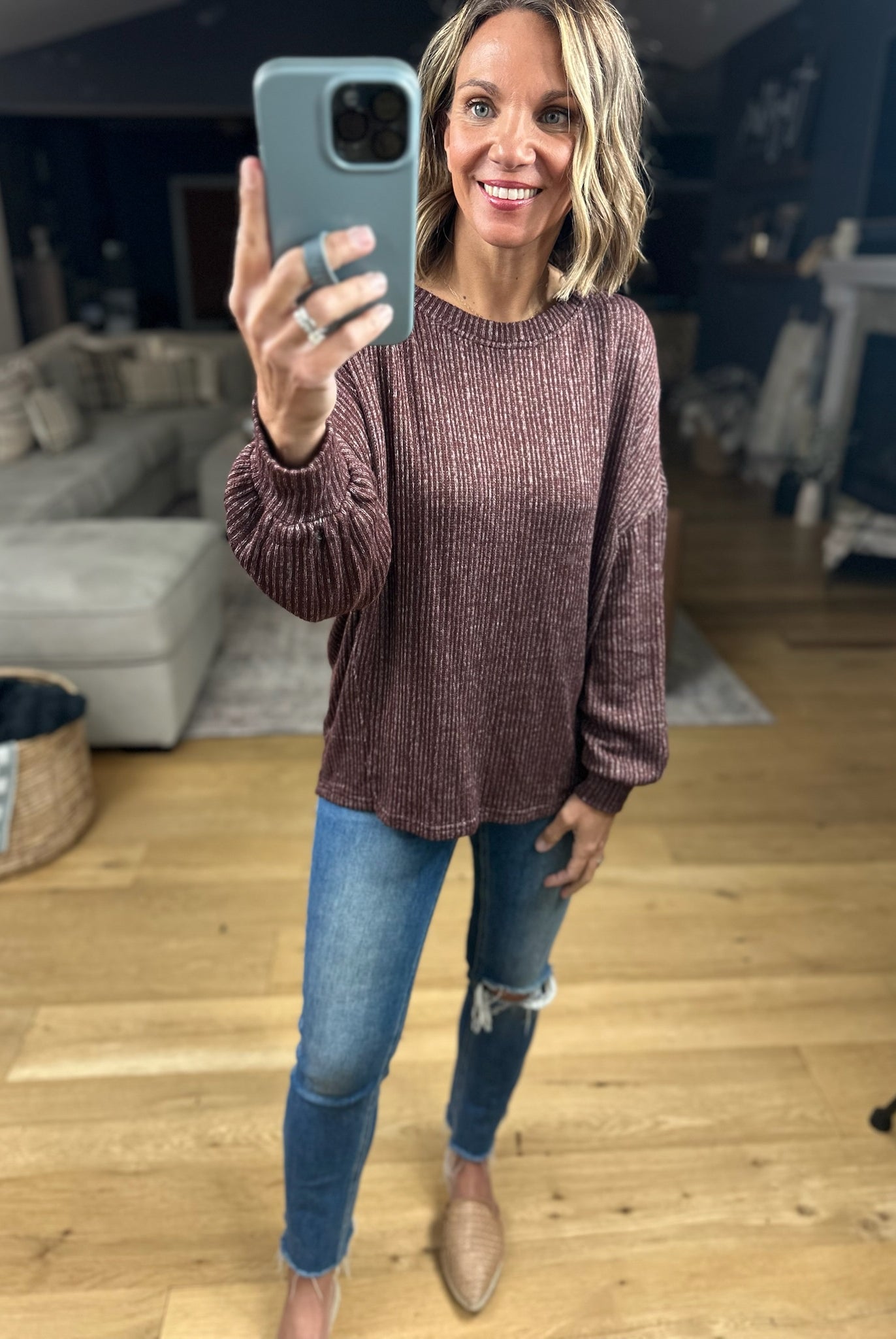 Moments In Time Ribbed Long Sleeve Top-Blu Pepper-Anna Kaytes Boutique, Women's Fashion Boutique in Grinnell, Iowa