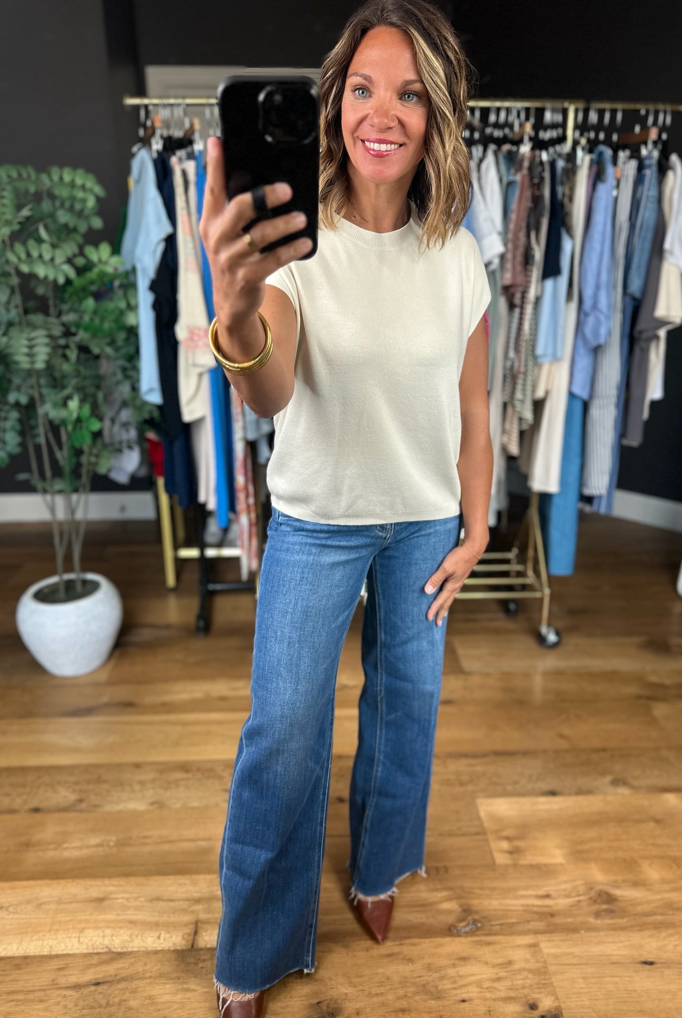 Almost Over Knit Top-Short Sleeves-Entro-Anna Kaytes Boutique, Women's Fashion Boutique in Grinnell, Iowa