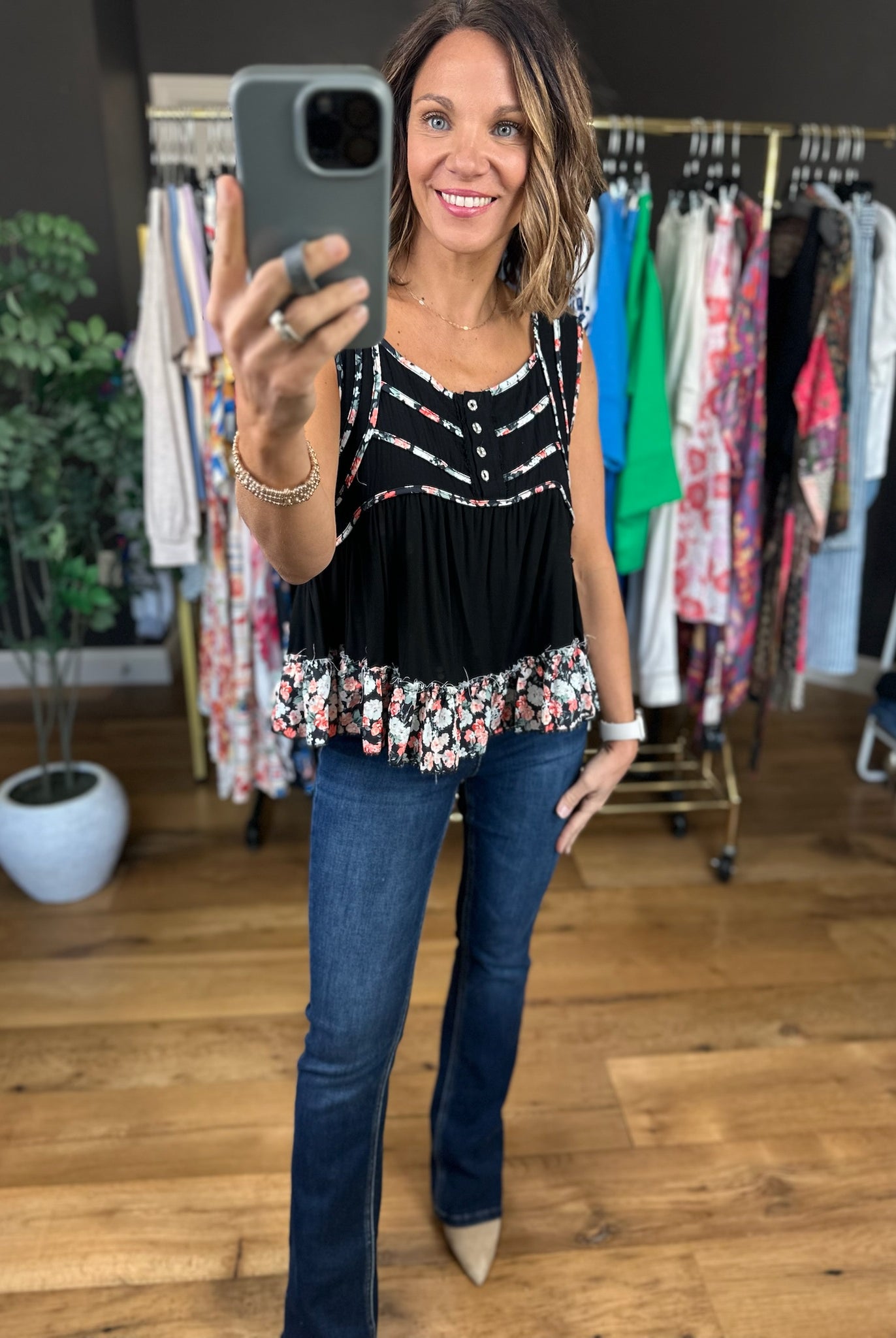 Every Angle Floral-Detail Top-Sleeveless-POL-Anna Kaytes Boutique, Women's Fashion Boutique in Grinnell, Iowa