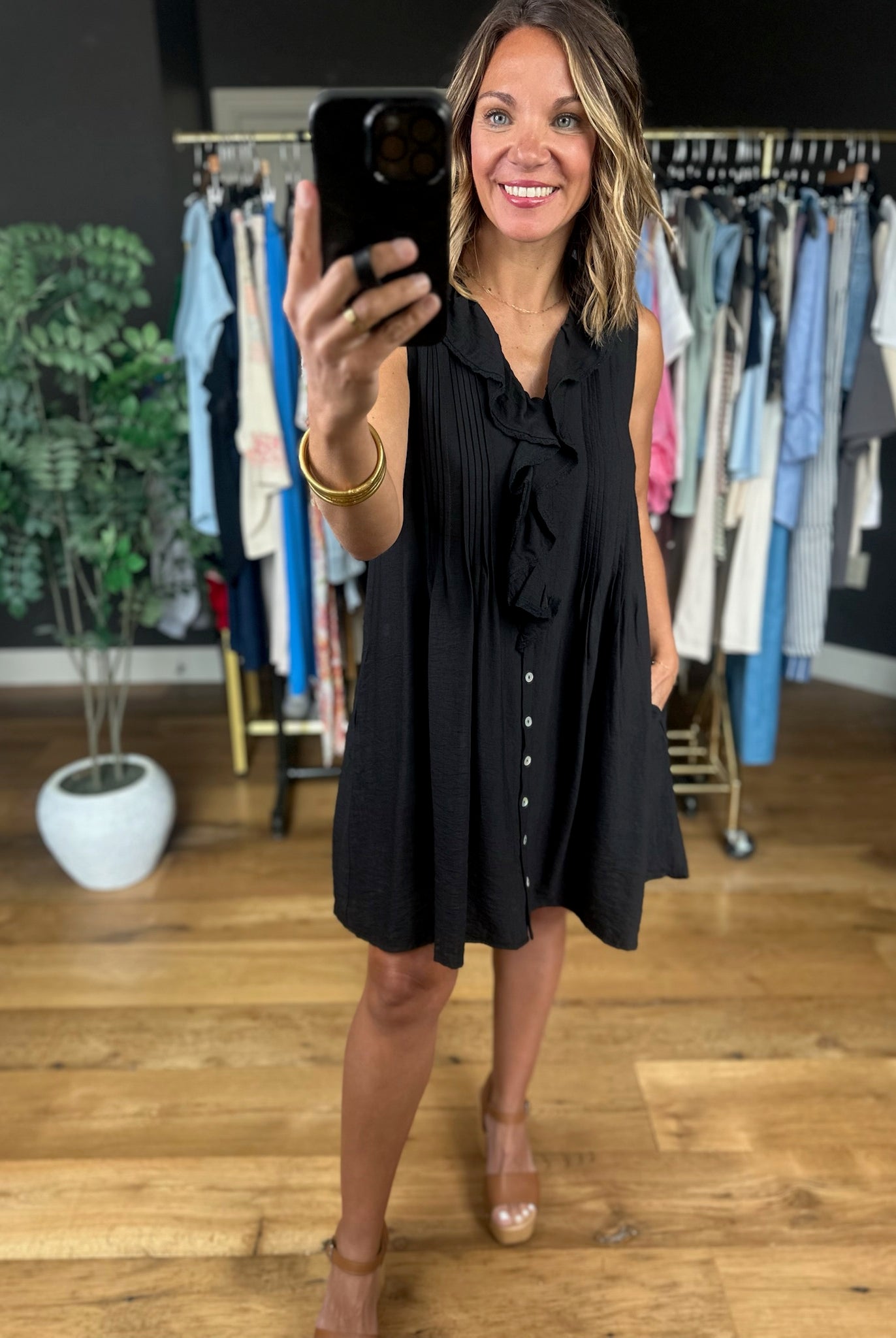 Night Out Pocket Dress-Dresses-Entro-Anna Kaytes Boutique, Women's Fashion Boutique in Grinnell, Iowa