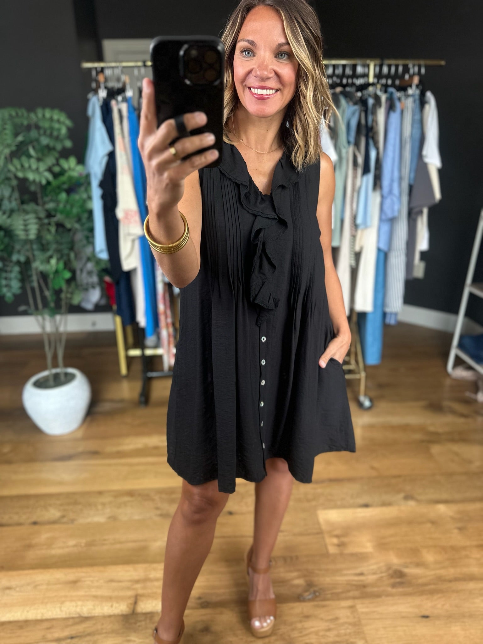 Night Out Pocket Dress-Dresses-Entro-Anna Kaytes Boutique, Women's Fashion Boutique in Grinnell, Iowa