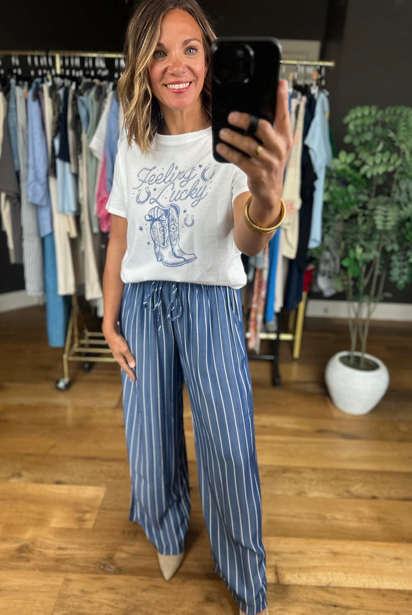 Feeling Lucky Graphic Tee-Short Sleeves-Tres Bien-Anna Kaytes Boutique, Women's Fashion Boutique in Grinnell, Iowa