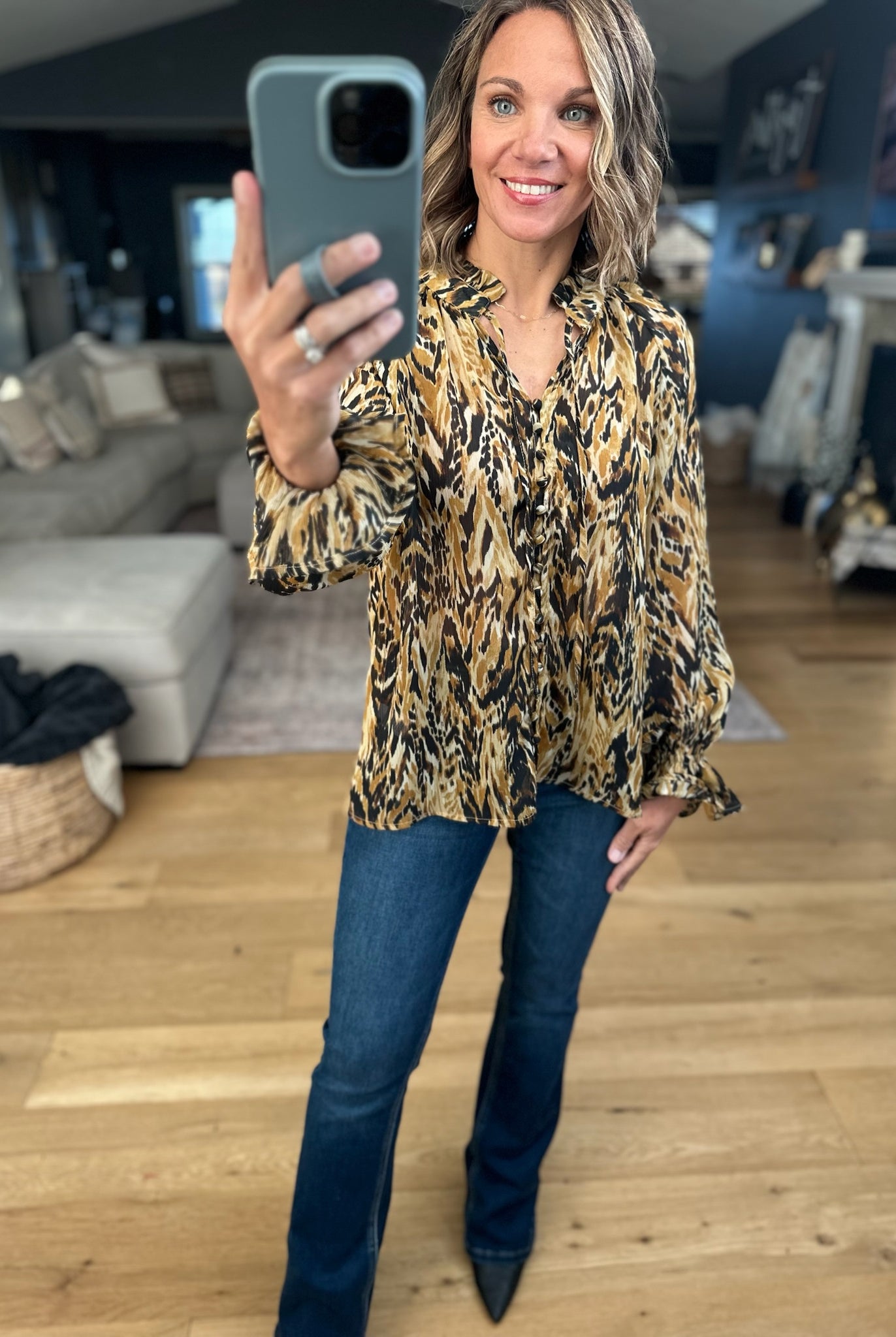 Her Own Thing Patterned Top-Long Sleeves-Dress Forum-Anna Kaytes Boutique, Women's Fashion Boutique in Grinnell, Iowa