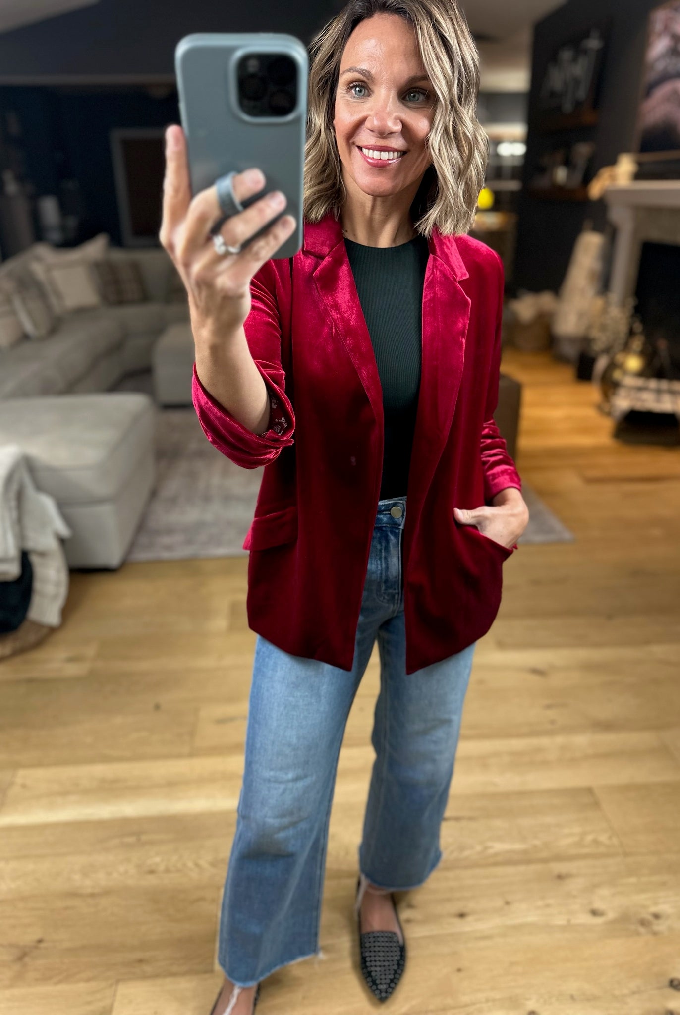 Matters Most Velvet Blazer-Sweaters-Skies Are Blue-Anna Kaytes Boutique, Women's Fashion Boutique in Grinnell, Iowa