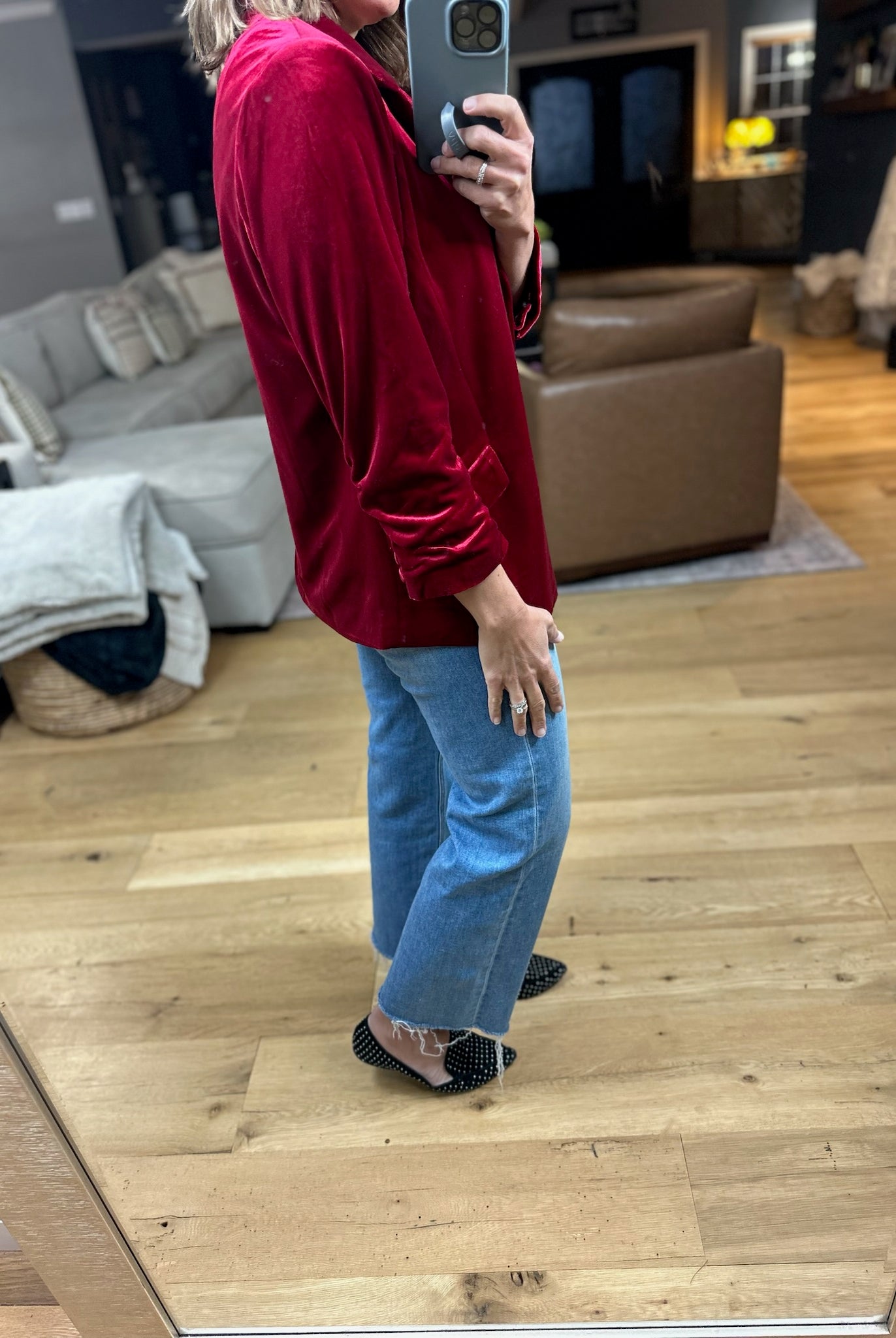 Matters Most Velvet Blazer-Sweaters-Skies Are Blue-Anna Kaytes Boutique, Women's Fashion Boutique in Grinnell, Iowa