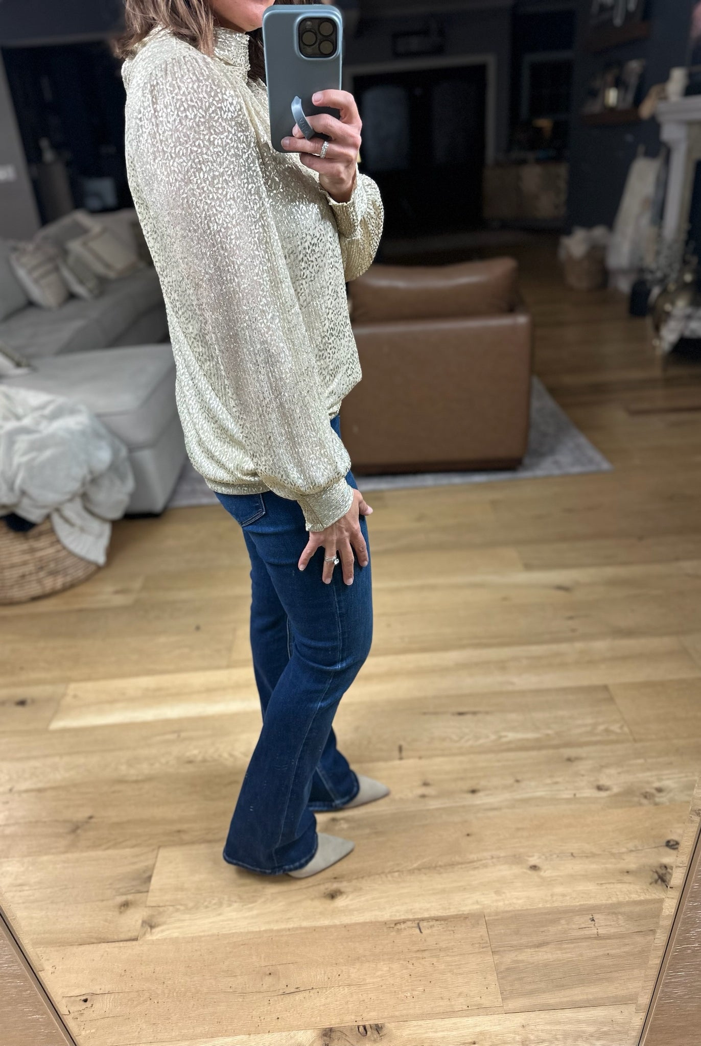 Sweetest Dreams Keyhole Long Sleeve Top - Gold-Long Sleeves-Skies Are Blue-Anna Kaytes Boutique, Women's Fashion Boutique in Grinnell, Iowa