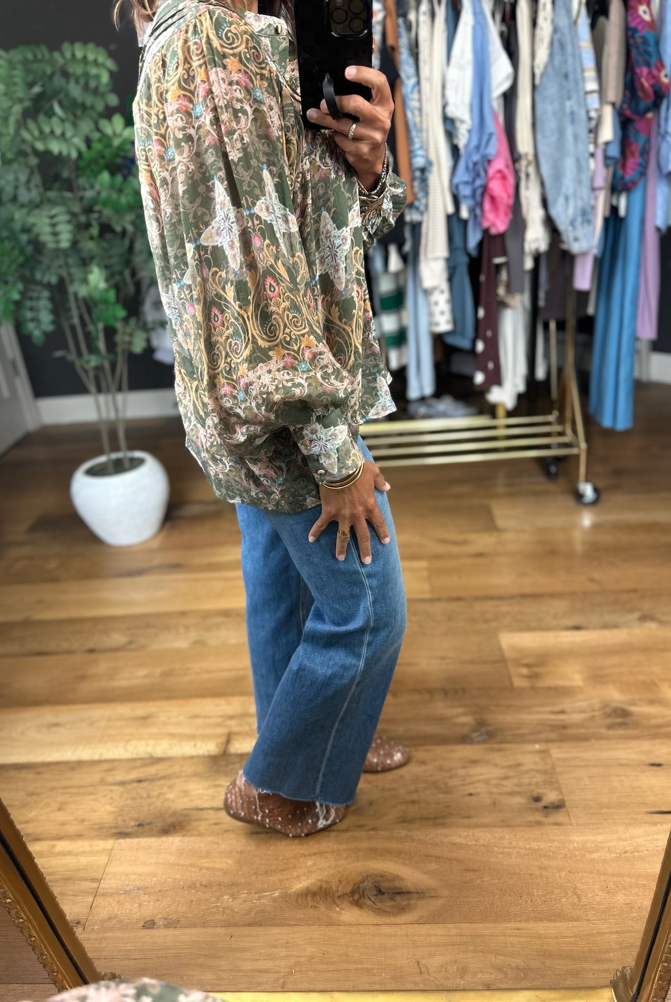 New Paths Balloon-Sleeve Top-Long Sleeves-ee:some-Anna Kaytes Boutique, Women's Fashion Boutique in Grinnell, Iowa
