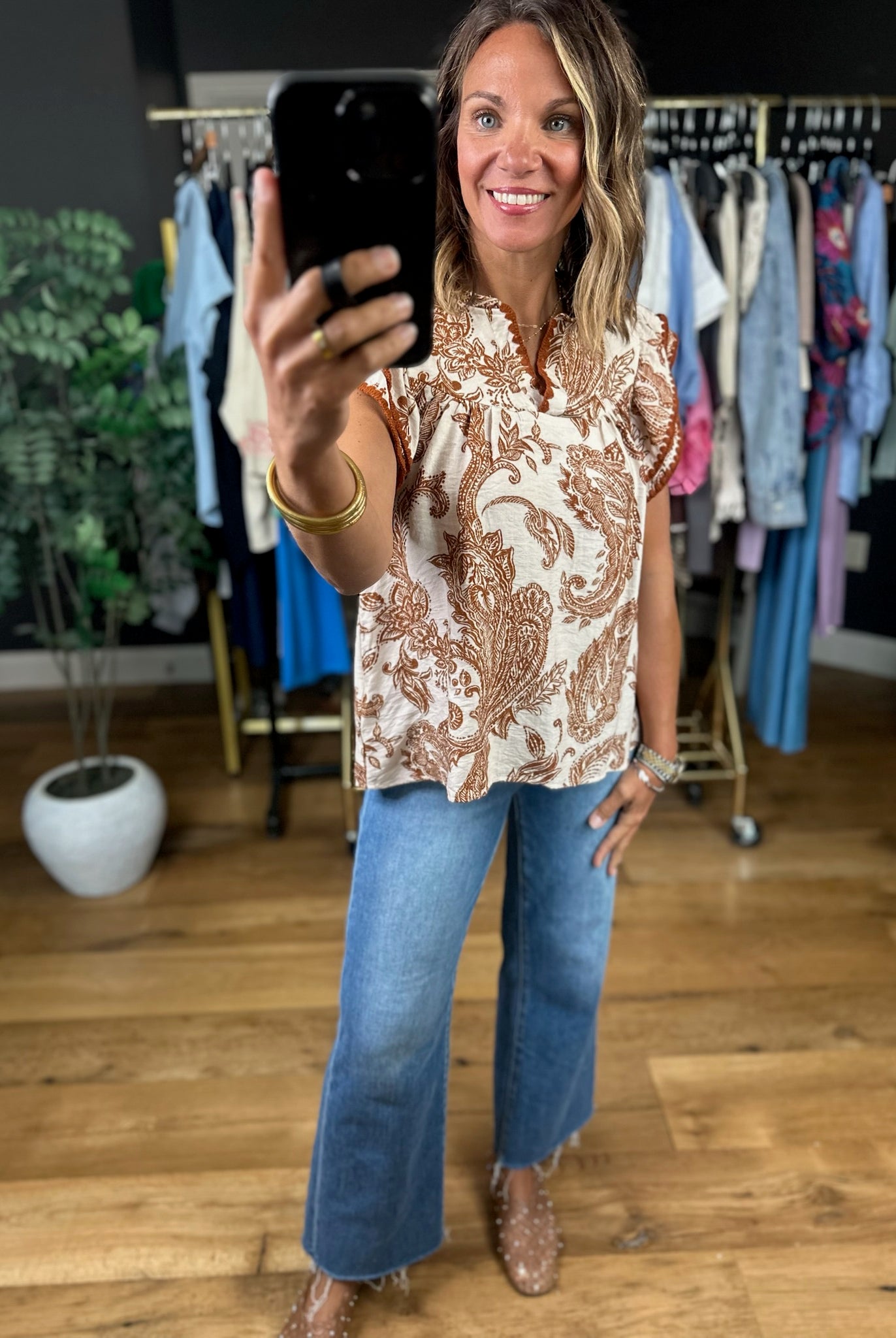 Feelings For You Flutter-Sleeve Top-Short Sleeves-She & Sky-Anna Kaytes Boutique, Women's Fashion Boutique in Grinnell, Iowa