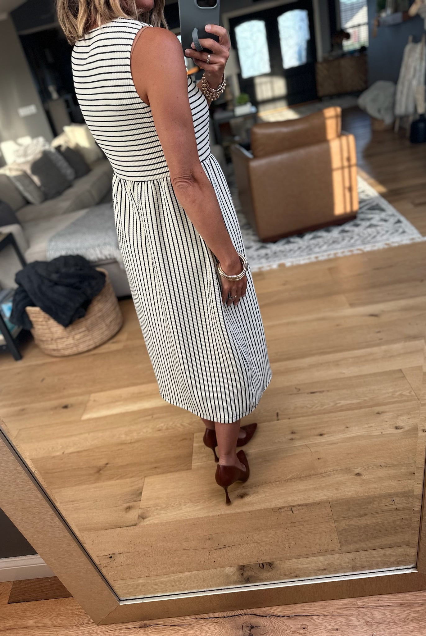 Brunch By Noon Pocket Midi Dress-Wishlist-Anna Kaytes Boutique, Women's Fashion Boutique in Grinnell, Iowa