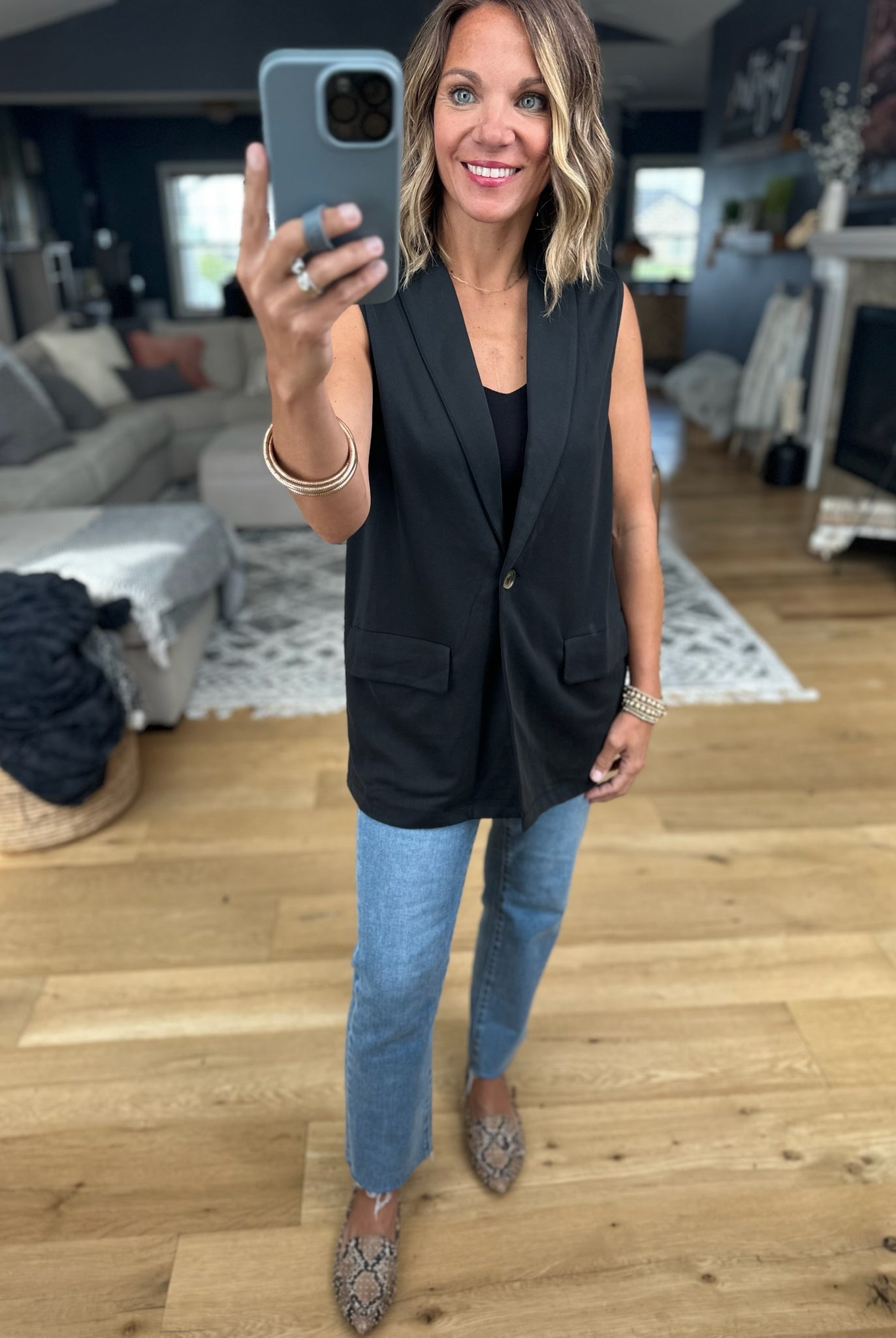 Stop & Stare Button Vest-Doe & Rae-Anna Kaytes Boutique, Women's Fashion Boutique in Grinnell, Iowa