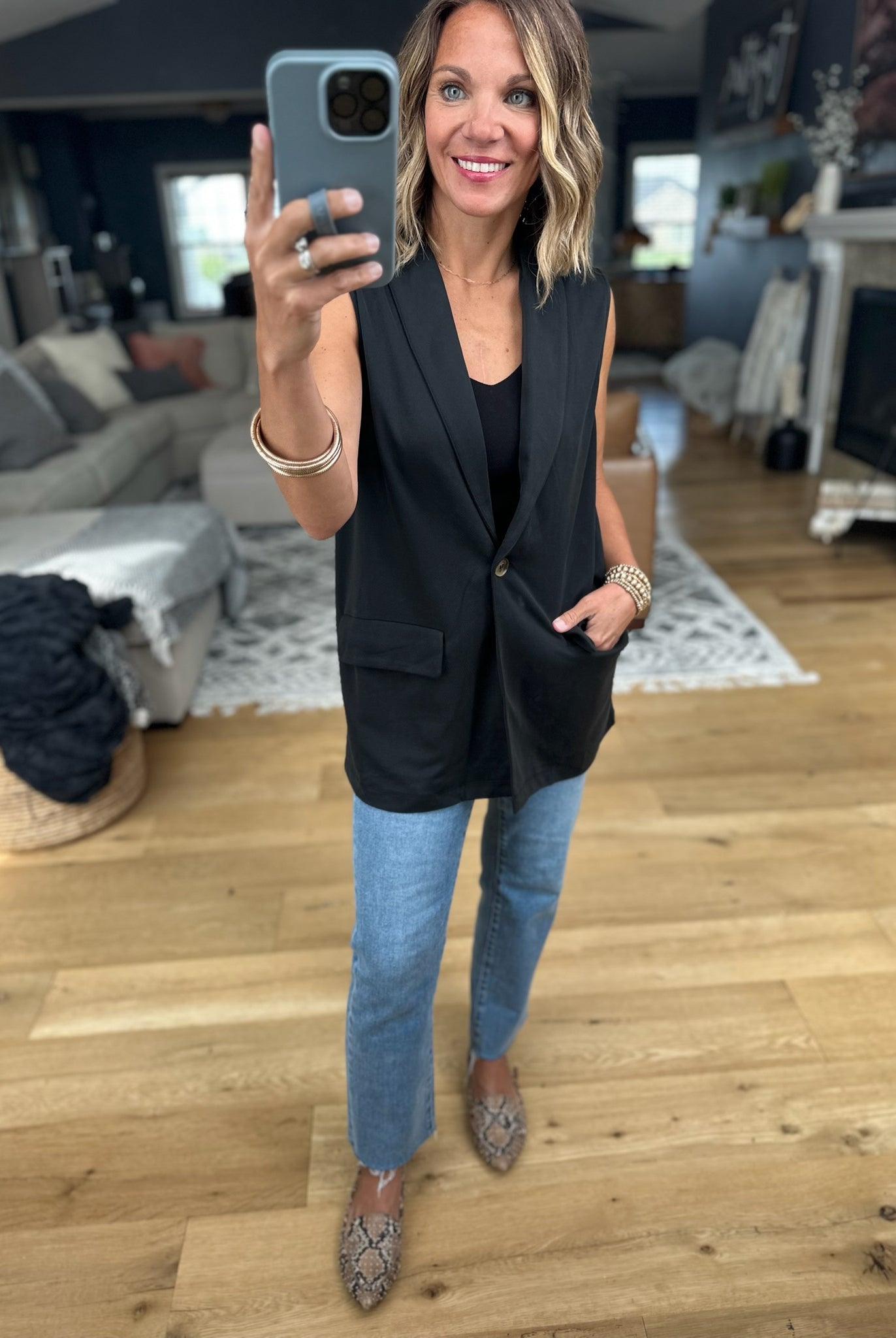 Stop & Stare Button Vest-Doe & Rae-Anna Kaytes Boutique, Women's Fashion Boutique in Grinnell, Iowa