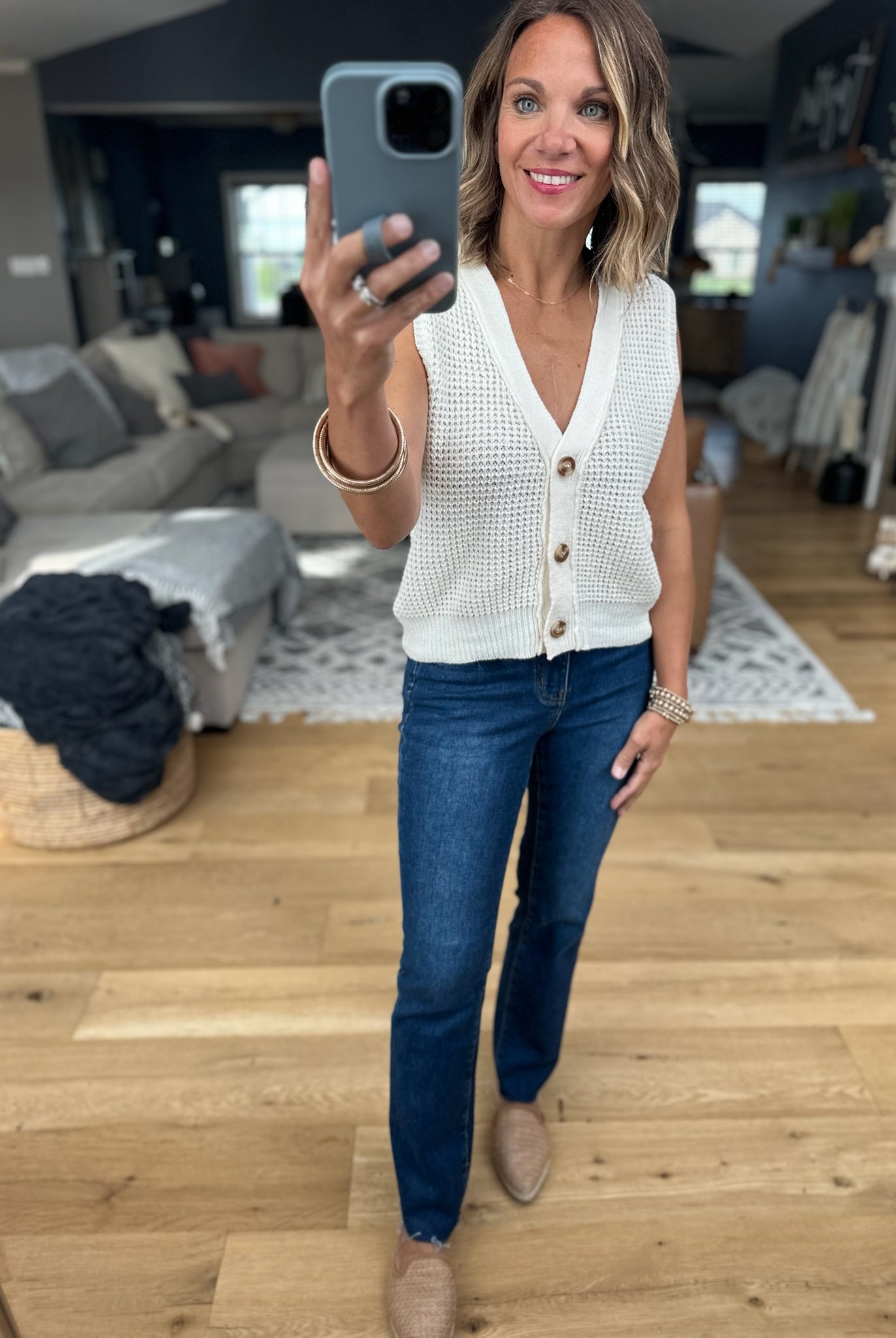 Everything I Need Button-Down Knit Vest-sweaters-Staccato-Anna Kaytes Boutique, Women's Fashion Boutique in Grinnell, Iowa