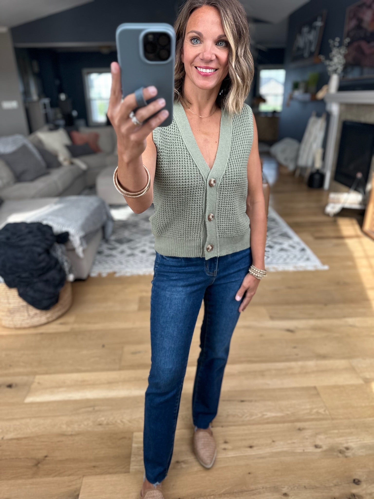 Everything I Need Button-Down Knit Vest-sweaters-Staccato-Anna Kaytes Boutique, Women's Fashion Boutique in Grinnell, Iowa