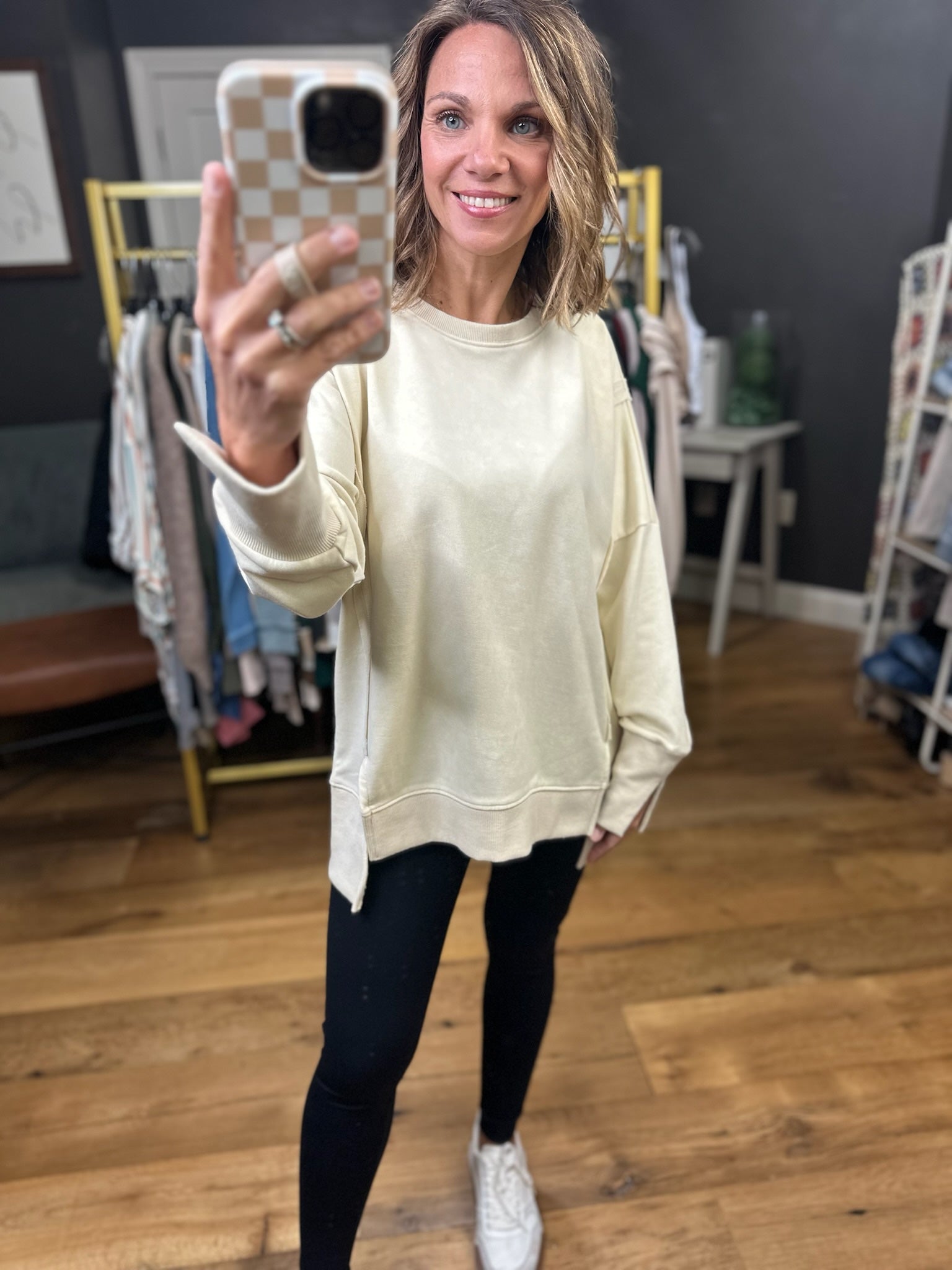 Out For The Day Split Hem Crewneck-Jodifl-Anna Kaytes Boutique, Women's Fashion Boutique in Grinnell, Iowa