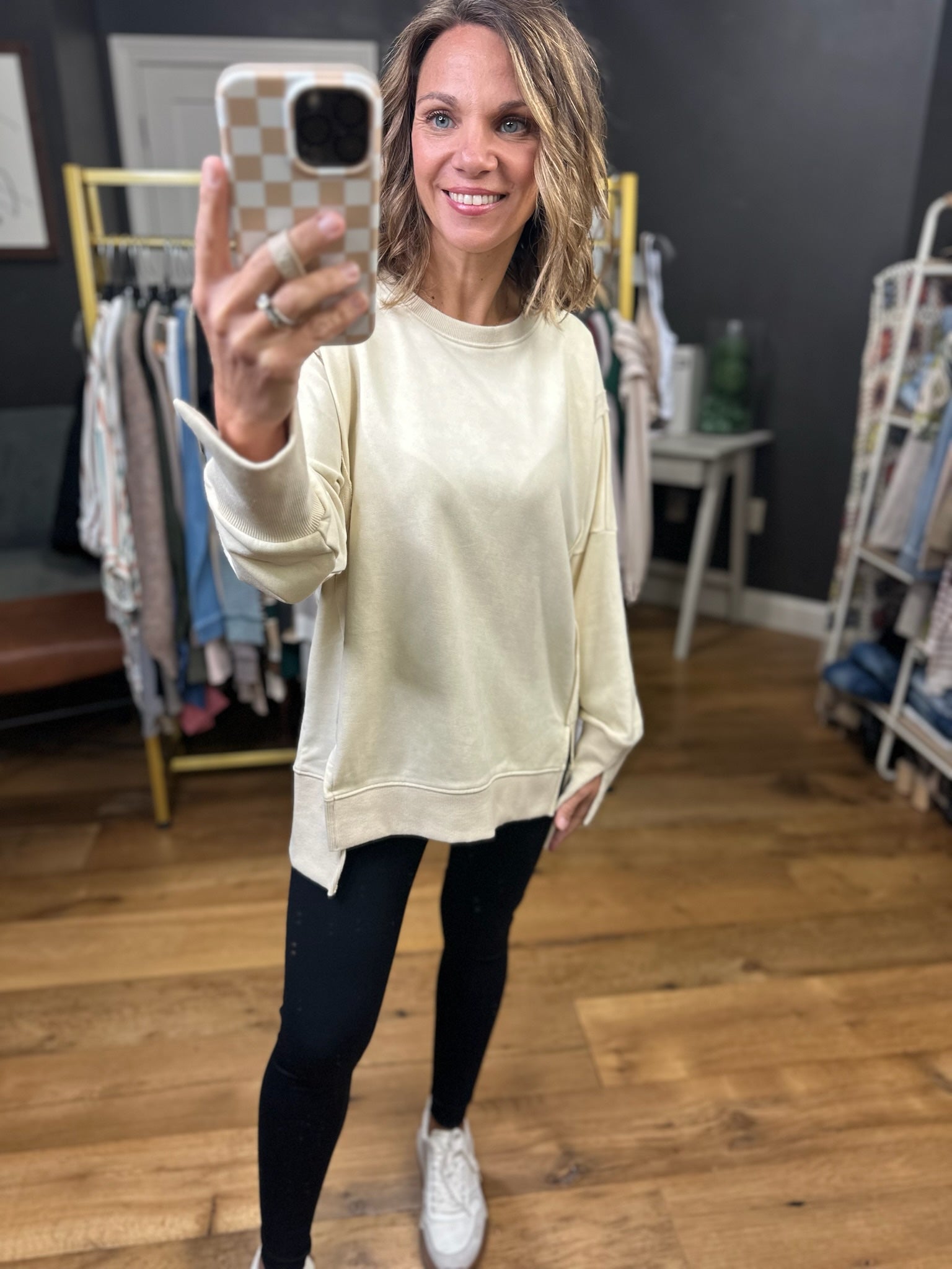 Out For The Day Split Hem Crewneck-Jodifl-Anna Kaytes Boutique, Women's Fashion Boutique in Grinnell, Iowa