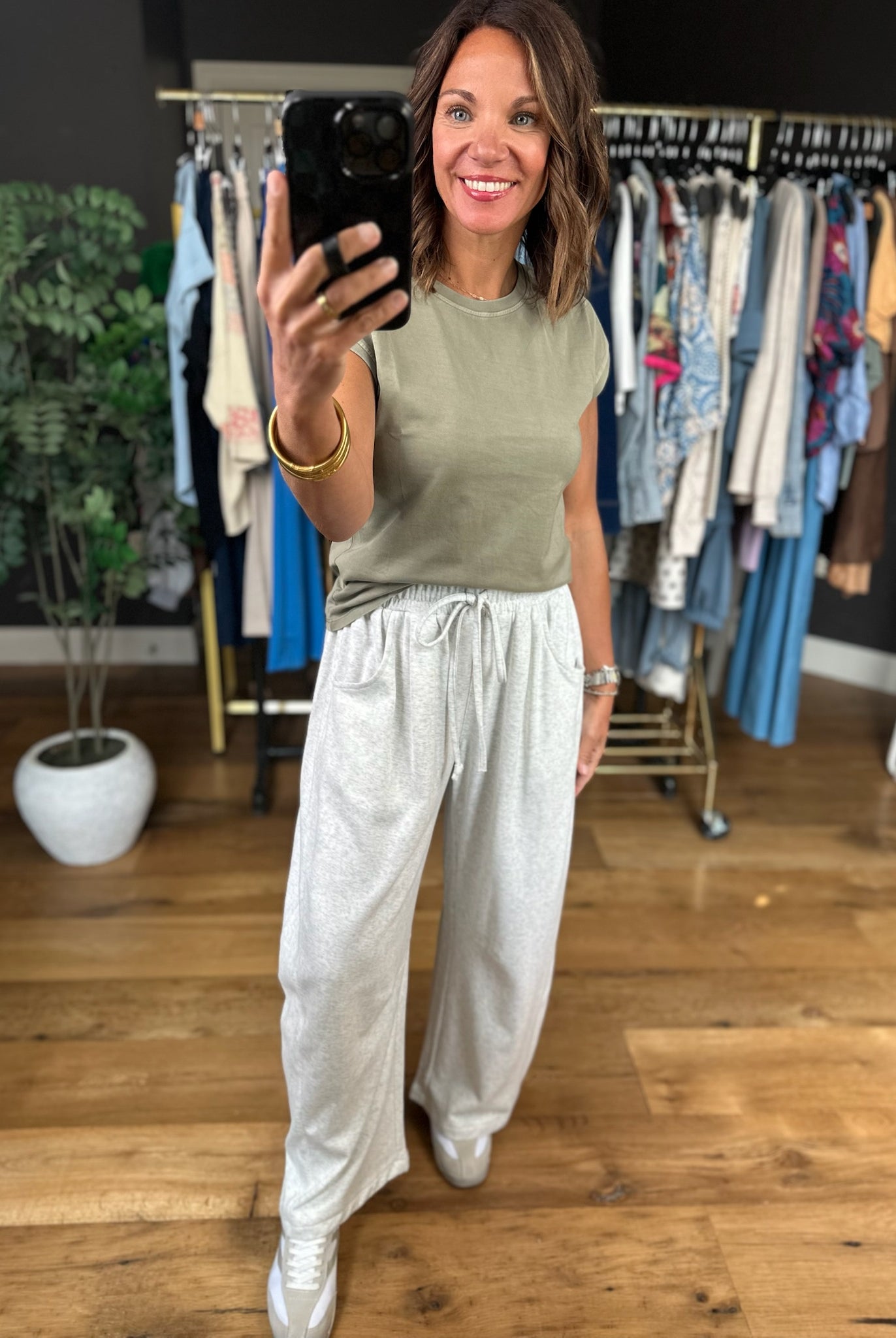 Calls For Cozy Barrel Pant-Pants-Mitto Shop-Anna Kaytes Boutique, Women's Fashion Boutique in Grinnell, Iowa