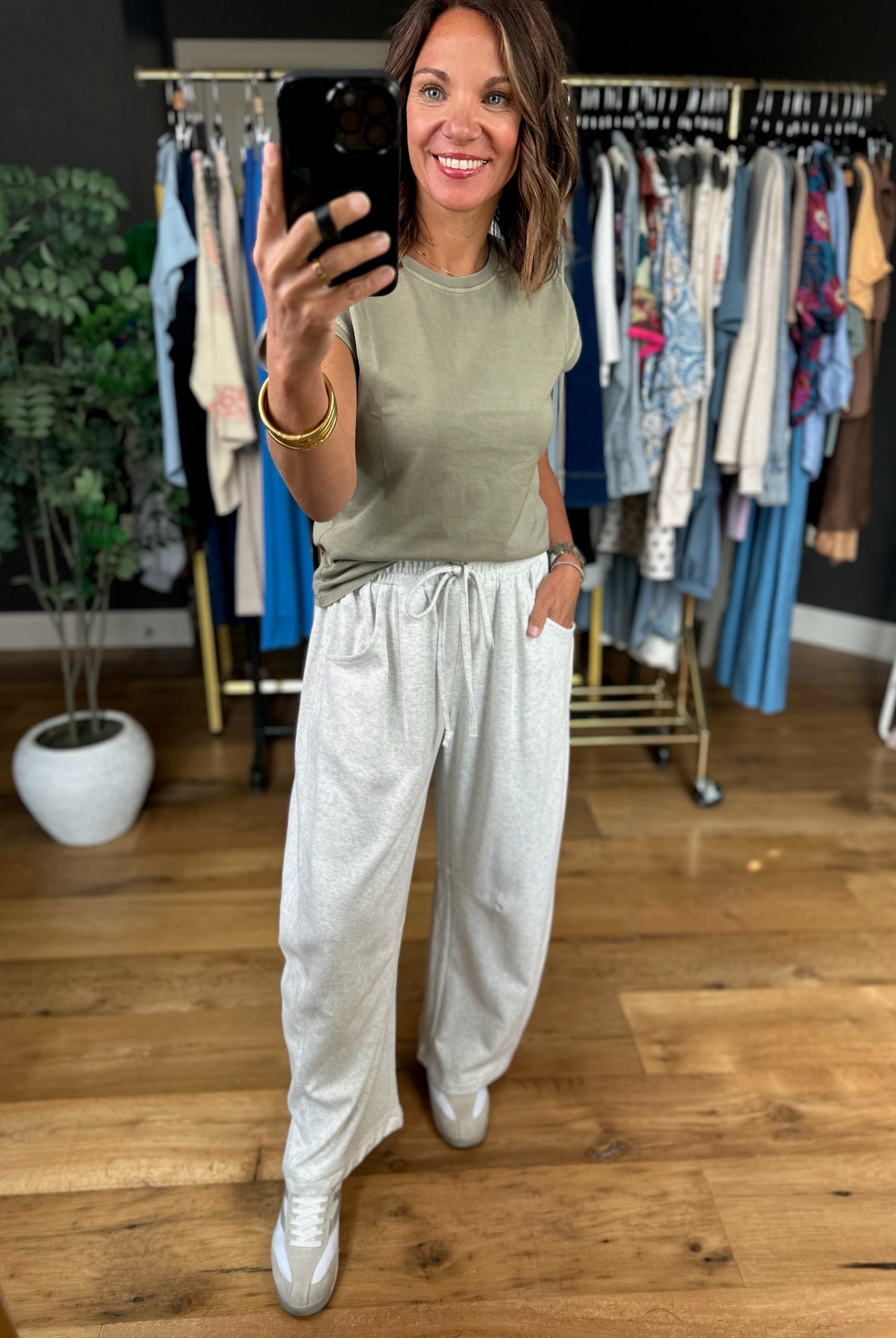 Calls For Cozy Barrel Pant-Pants-Mitto Shop-Anna Kaytes Boutique, Women's Fashion Boutique in Grinnell, Iowa