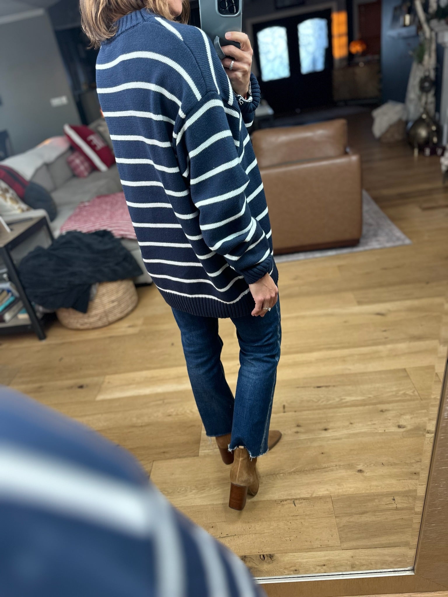 In The Right Place Striped Sweater - Navy-Sweaters-Wishlist-Anna Kaytes Boutique, Women's Fashion Boutique in Grinnell, Iowa
