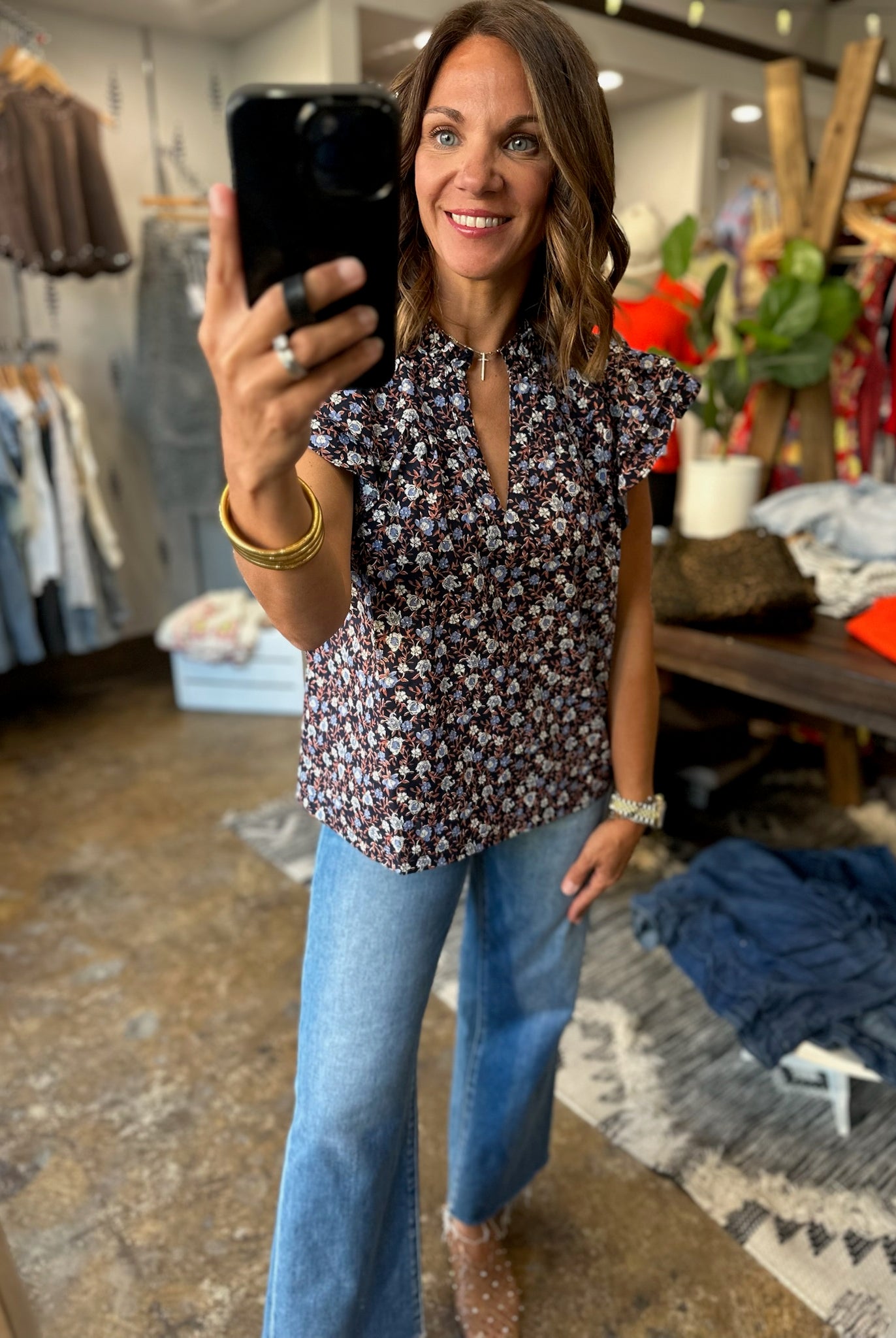 According To Plan Floral Top-Short Sleeves-ee:some-Anna Kaytes Boutique, Women's Fashion Boutique in Grinnell, Iowa