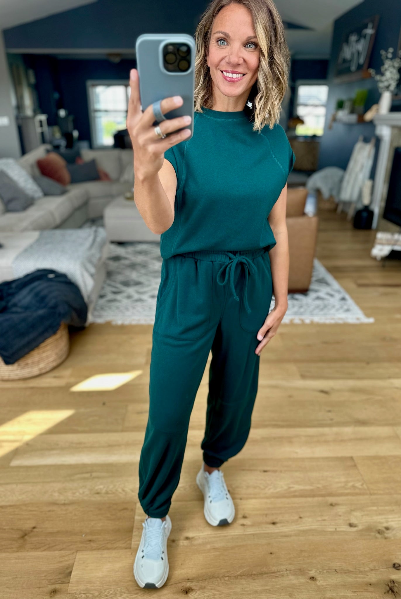 Cloud Nine Top + Jogger Set-Mono B-Anna Kaytes Boutique, Women's Fashion Boutique in Grinnell, Iowa