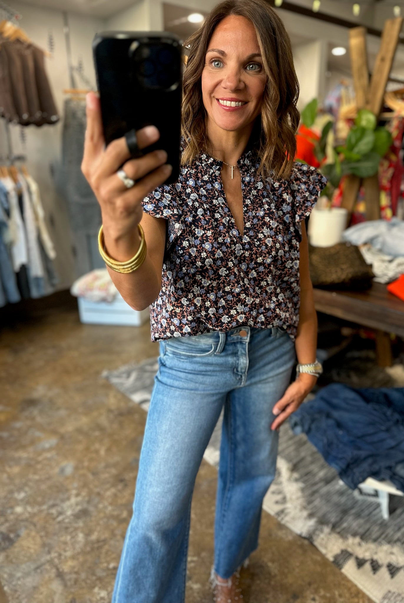 According To Plan Floral Top-Short Sleeves-ee:some-Anna Kaytes Boutique, Women's Fashion Boutique in Grinnell, Iowa