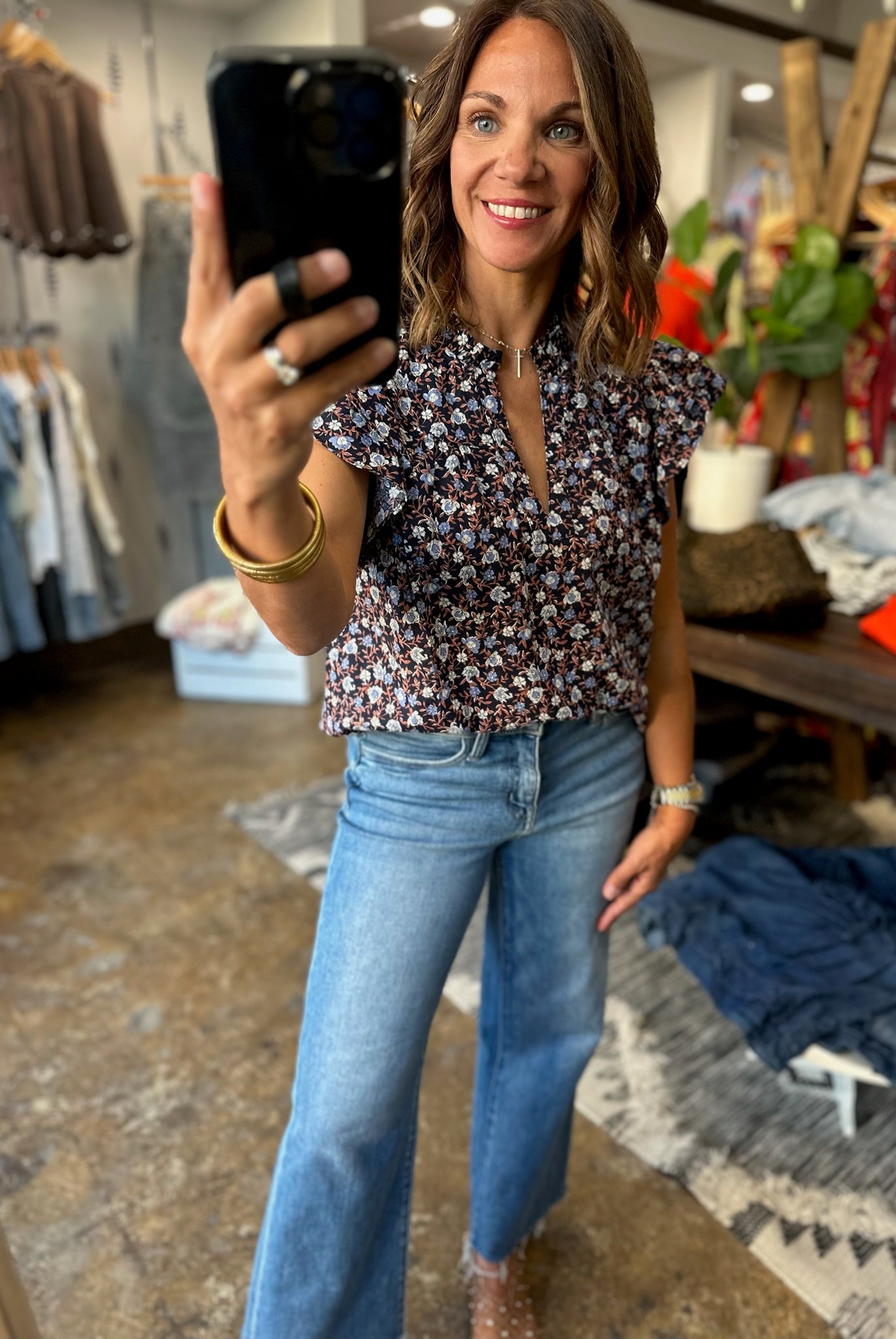 According To Plan Floral Top-Short Sleeves-ee:some-Anna Kaytes Boutique, Women's Fashion Boutique in Grinnell, Iowa