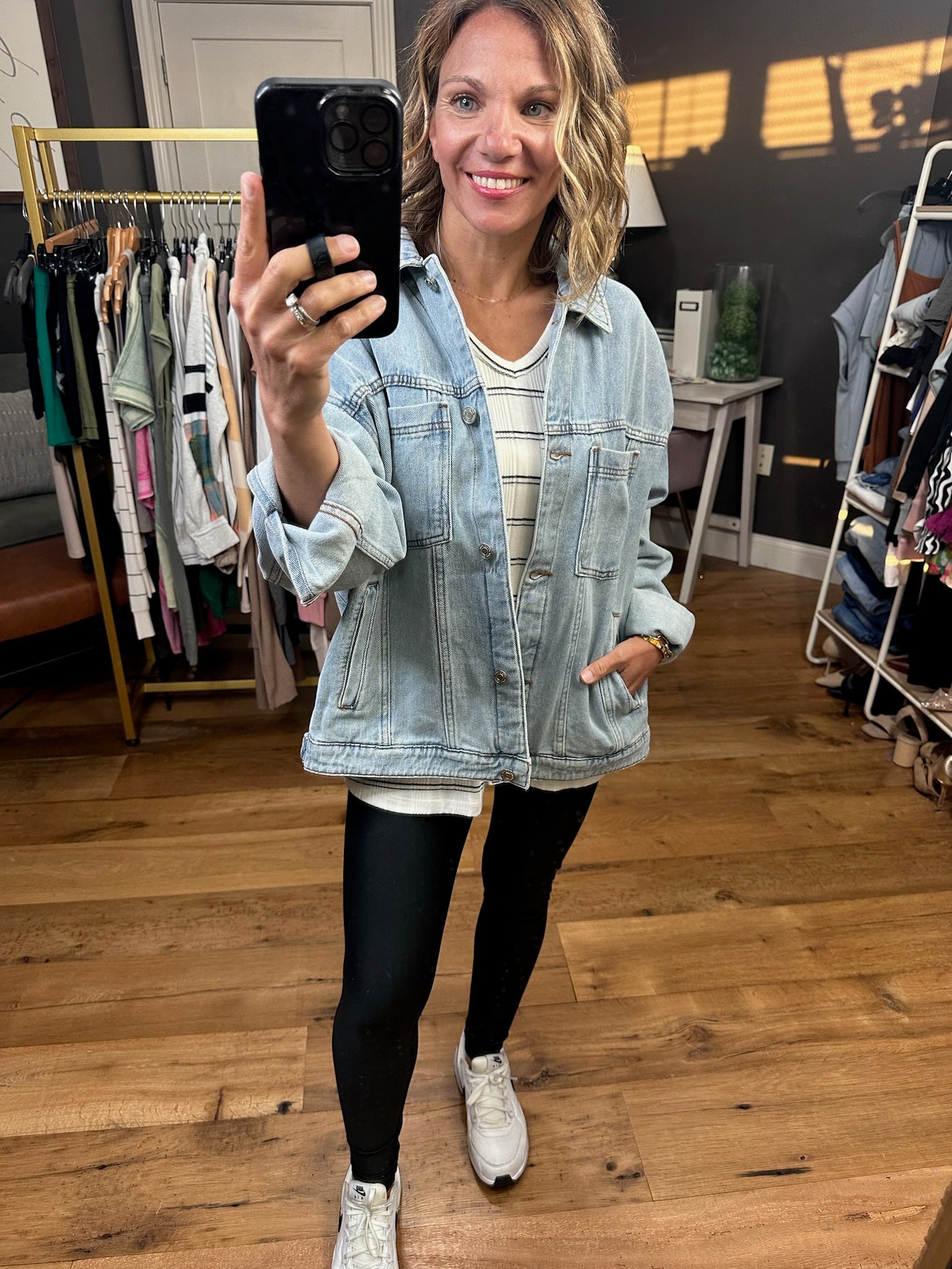 The Harlow Boyfriend Denim Jacket-Jackets-Thread & Supply-Anna Kaytes Boutique, Women's Fashion Boutique in Grinnell, Iowa