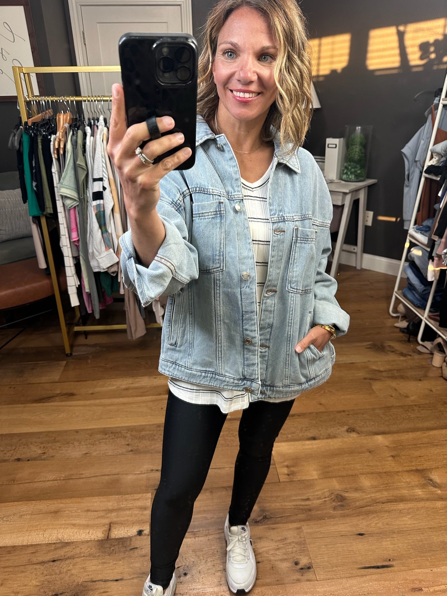 The Harlow Boyfriend Denim Jacket-Jackets-Thread & Supply-Anna Kaytes Boutique, Women's Fashion Boutique in Grinnell, Iowa