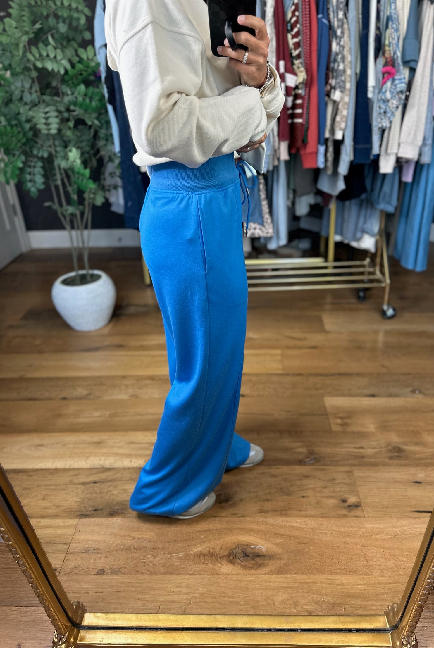 Weekend Reset Pocket Pant-Pants-Umgee-Anna Kaytes Boutique, Women's Fashion Boutique in Grinnell, Iowa