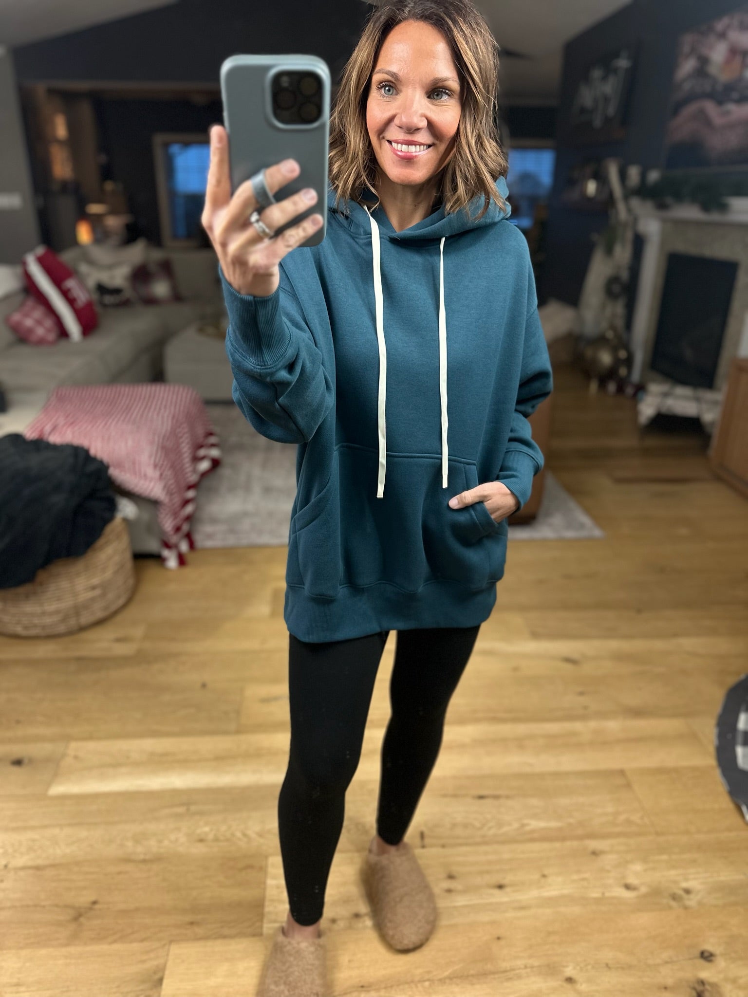 Daydreamer Pocket Hoodie-Sweaters-Mono B-Anna Kaytes Boutique, Women's Fashion Boutique in Grinnell, Iowa